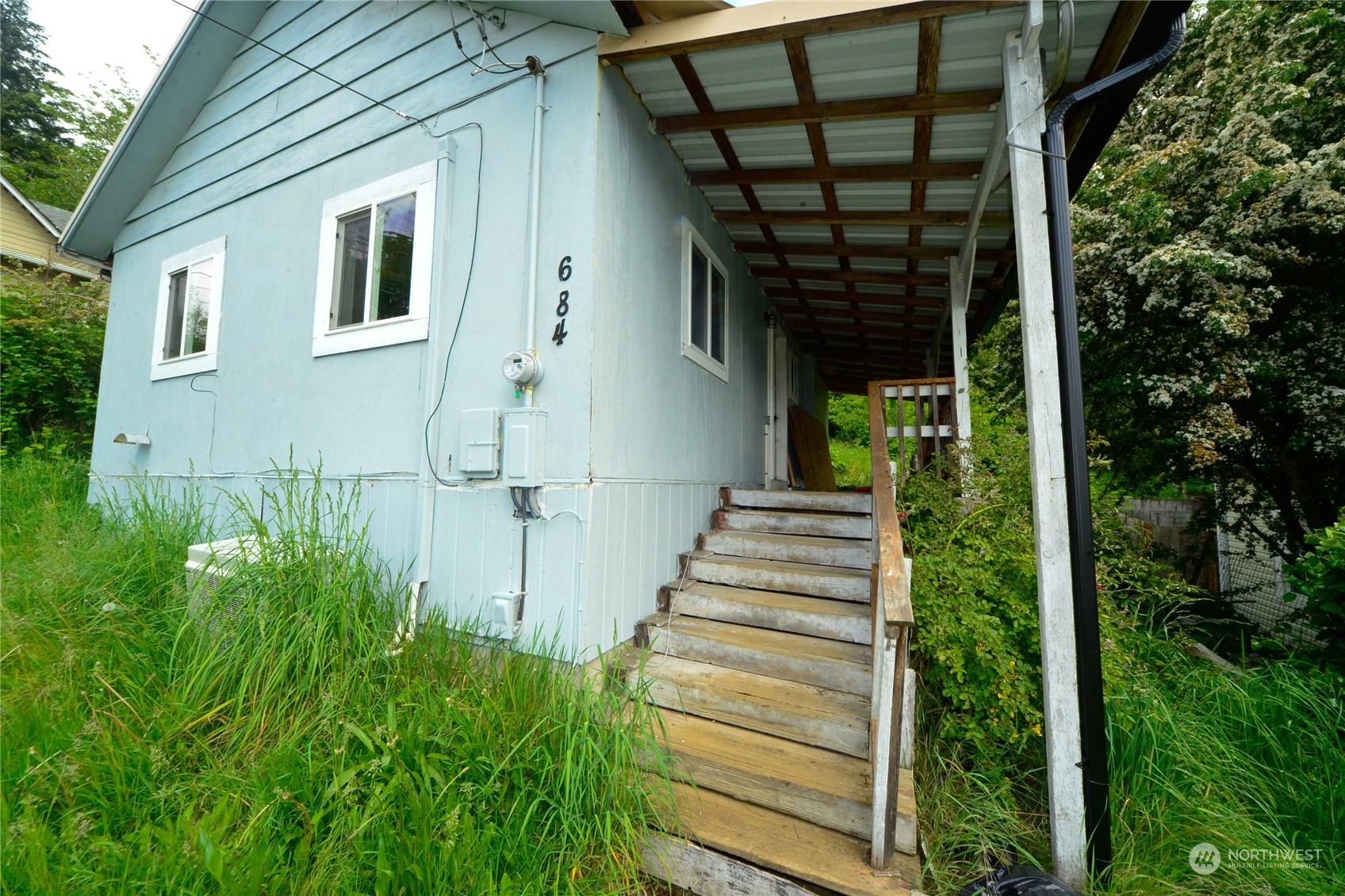 684 Franklin Avenue Ct Property Photo 23