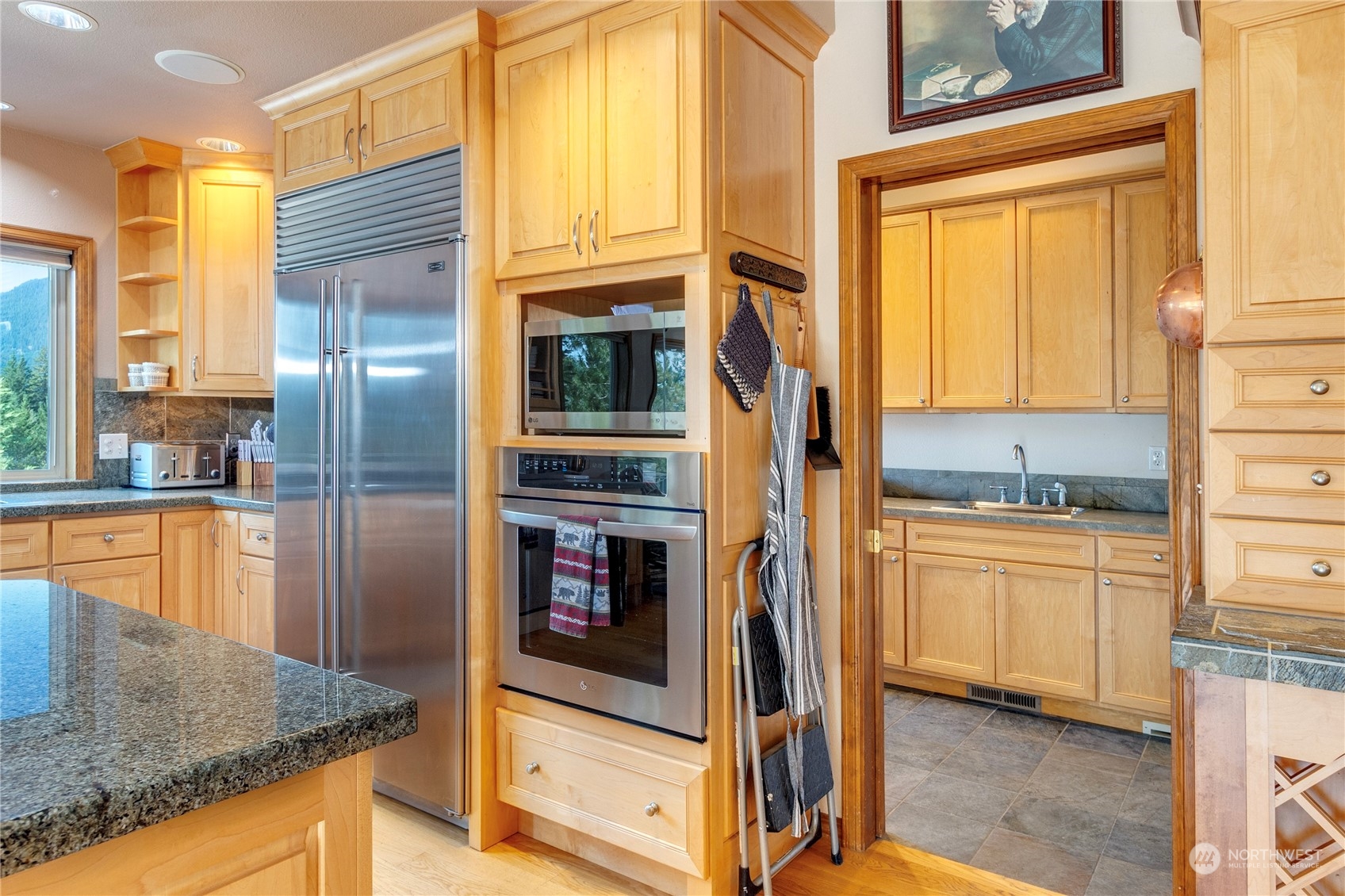 132 Hellem Drive Property Photo 14