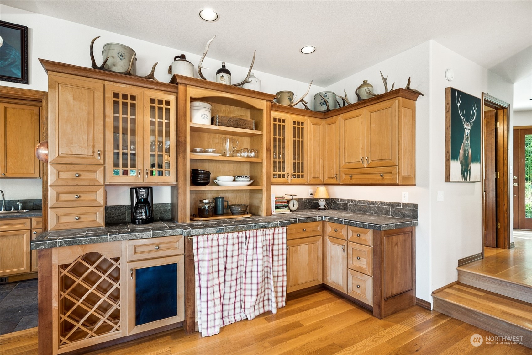 132 Hellem Drive Property Photo 16