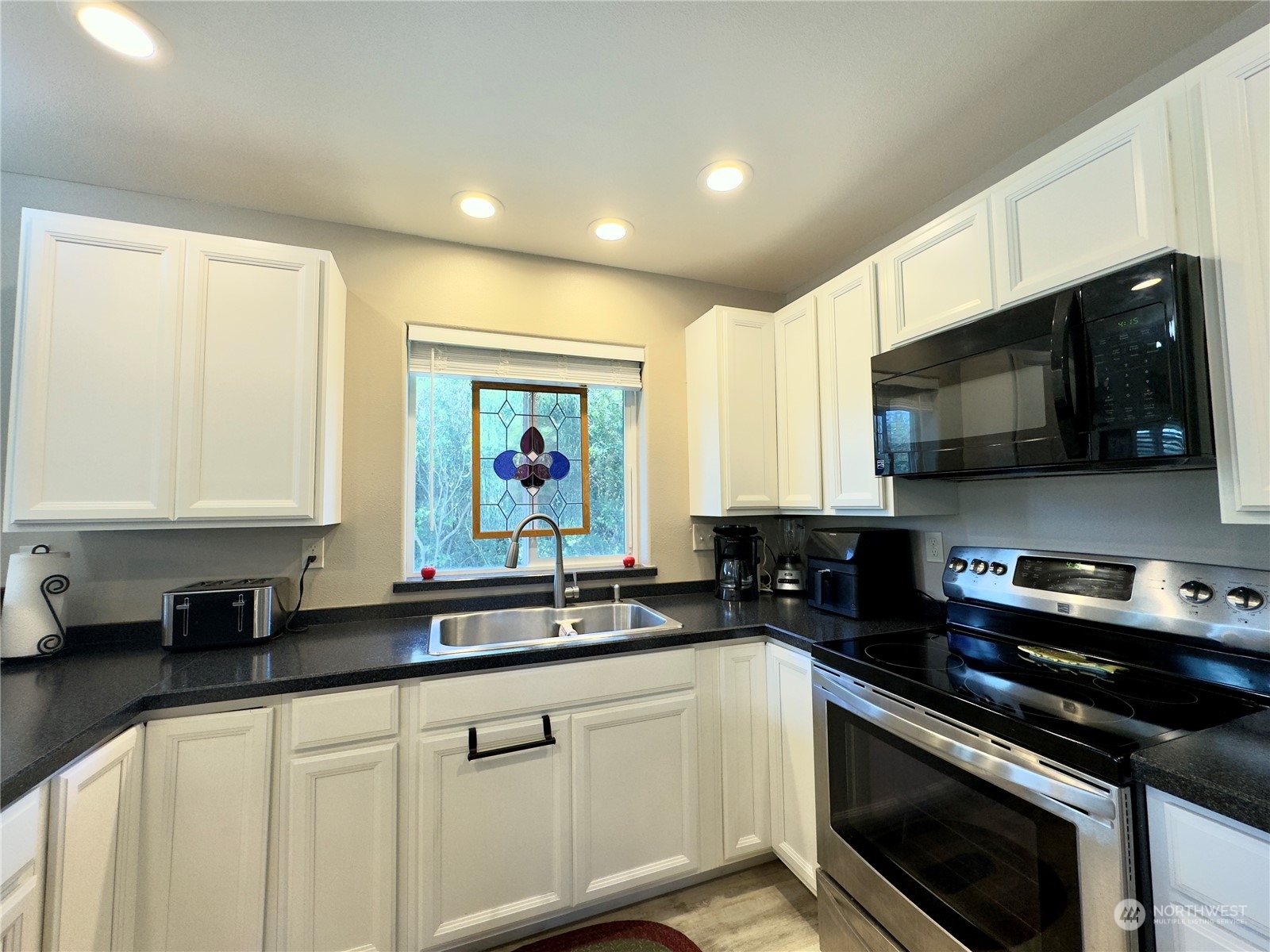 376 Sand Dune Avenue Property Photo 15