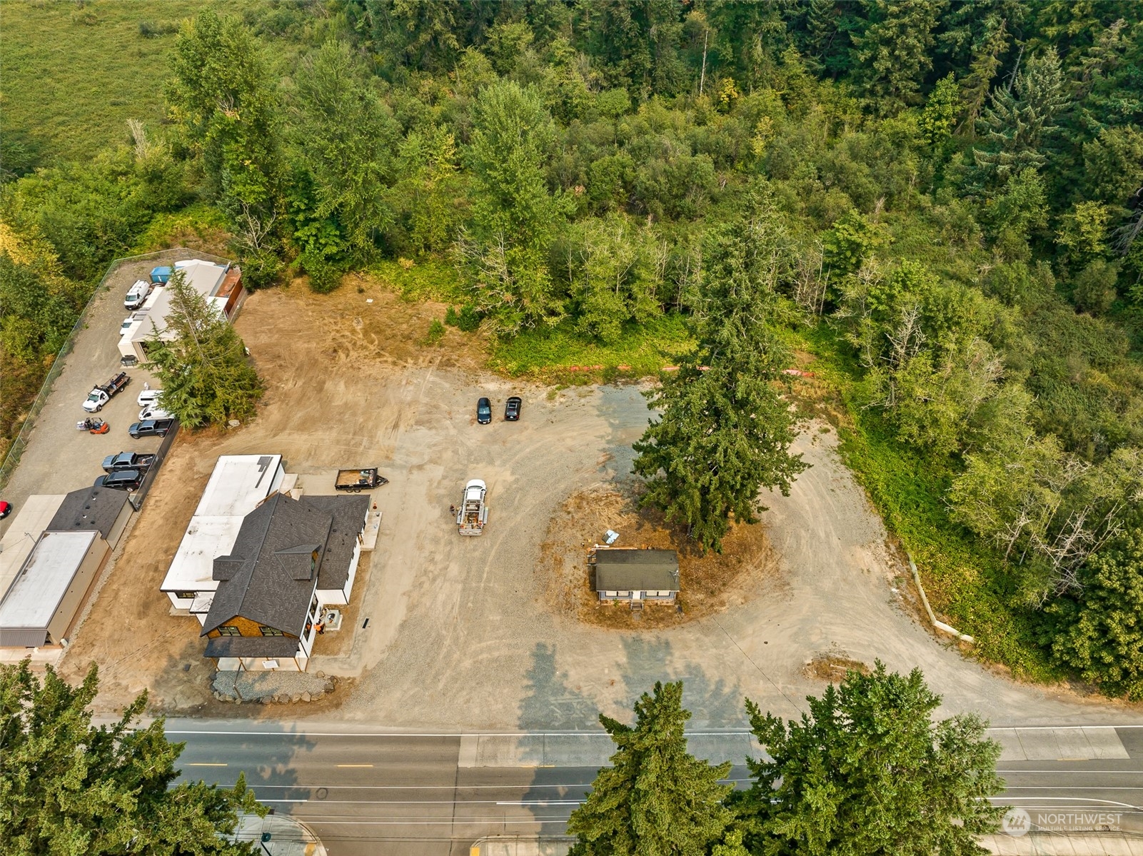 24318 Roberts Drive Property Photo