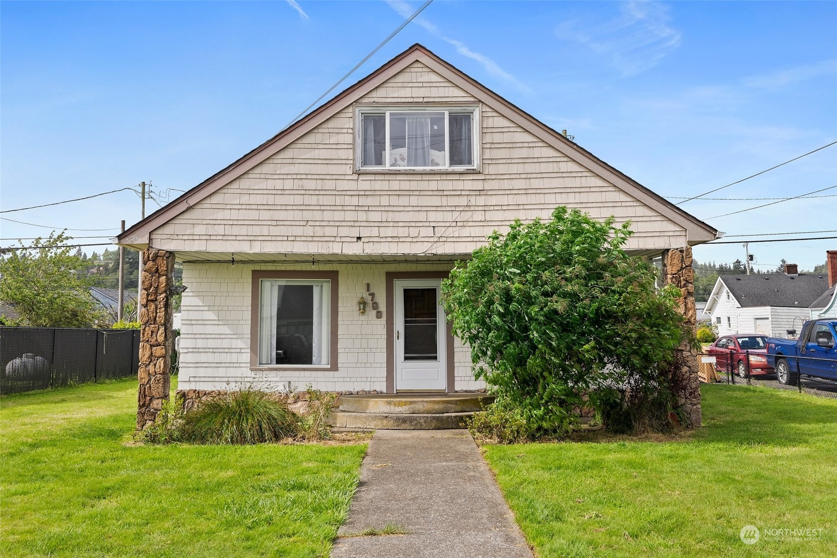 1700 Pacific Avenue Property Photo 1
