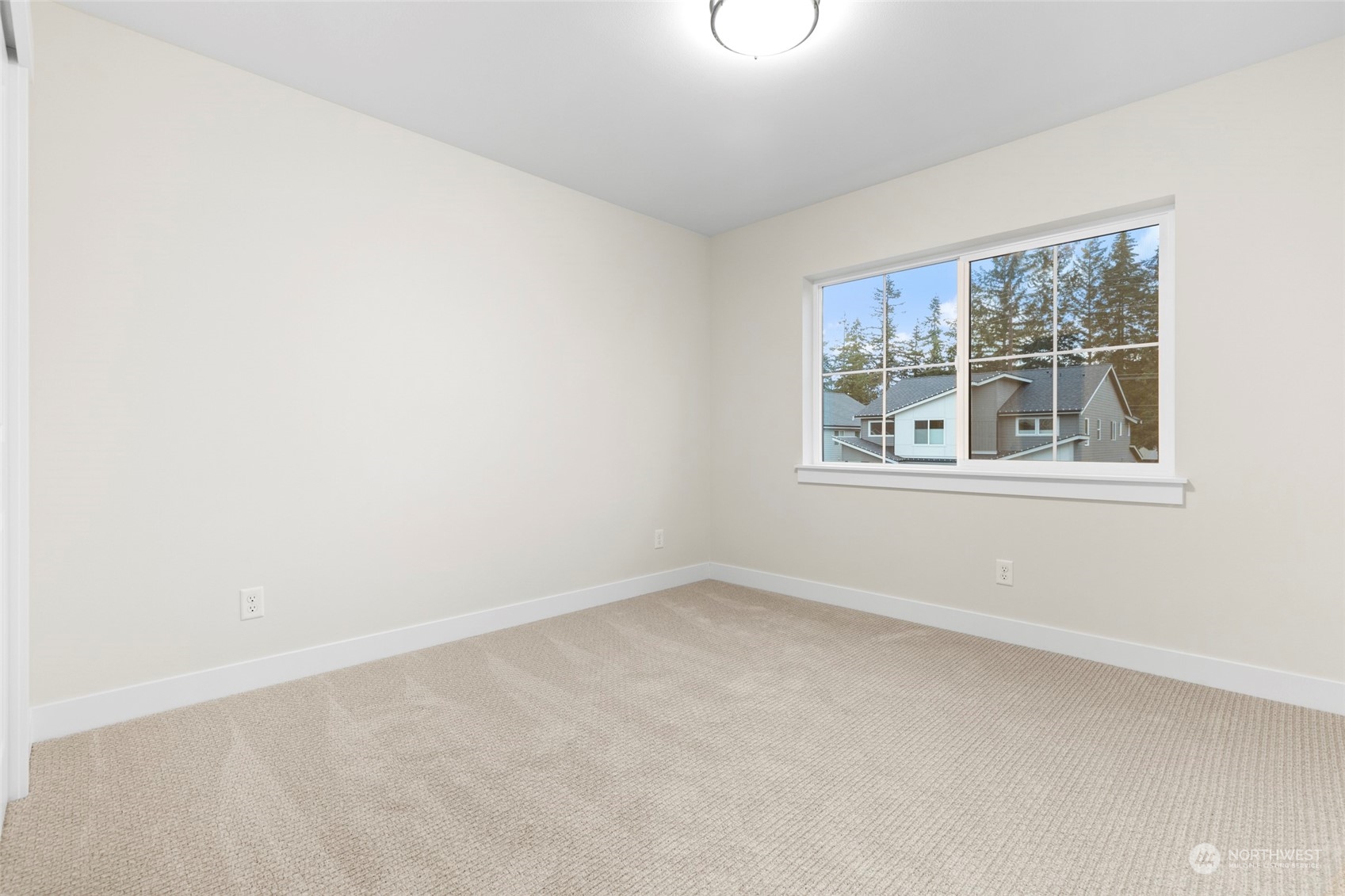 18587 Sawgrass Drive Property Photo 19