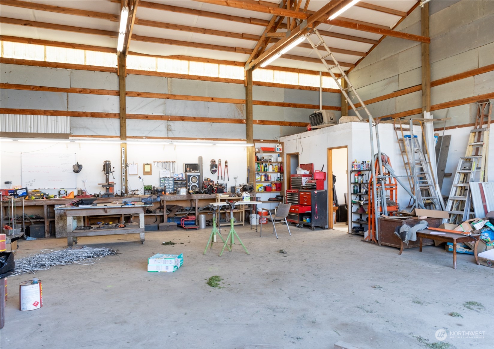 886 West Beach Road Property Photo 18