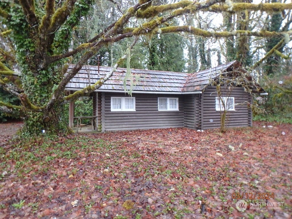 31015 W Whitehorse Drive Property Photo 2