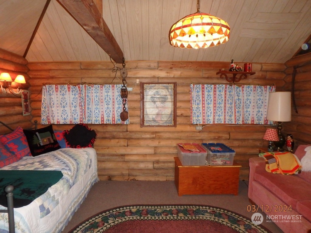 31015 W Whitehorse Drive Property Photo 7
