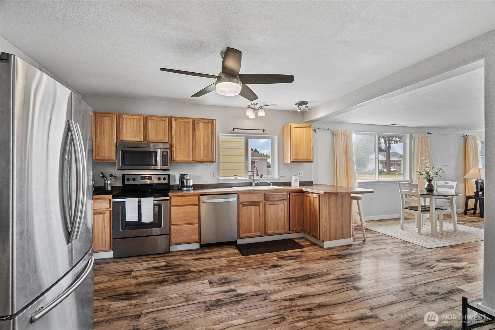 514 Richmond Avenue Property Photo 9
