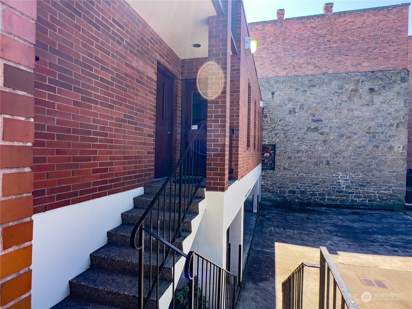 804 Water Street Property Photo 10