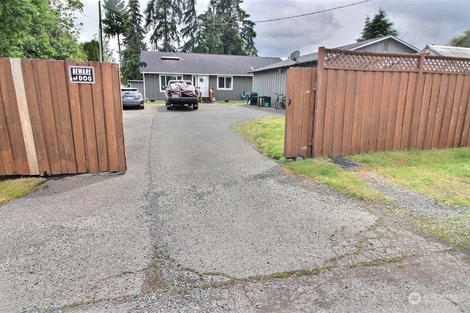 774 132nd Street Property Photo 3