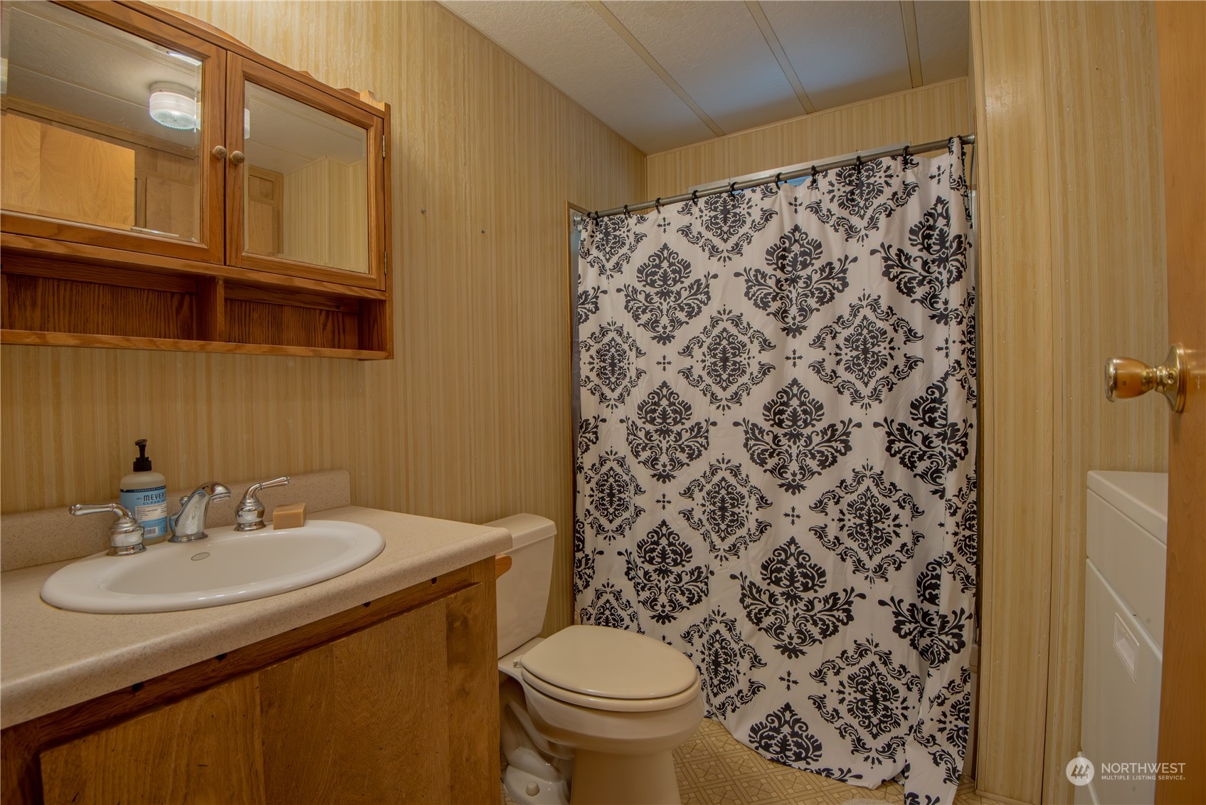 140 N Spindrift Drive Property Photo 13