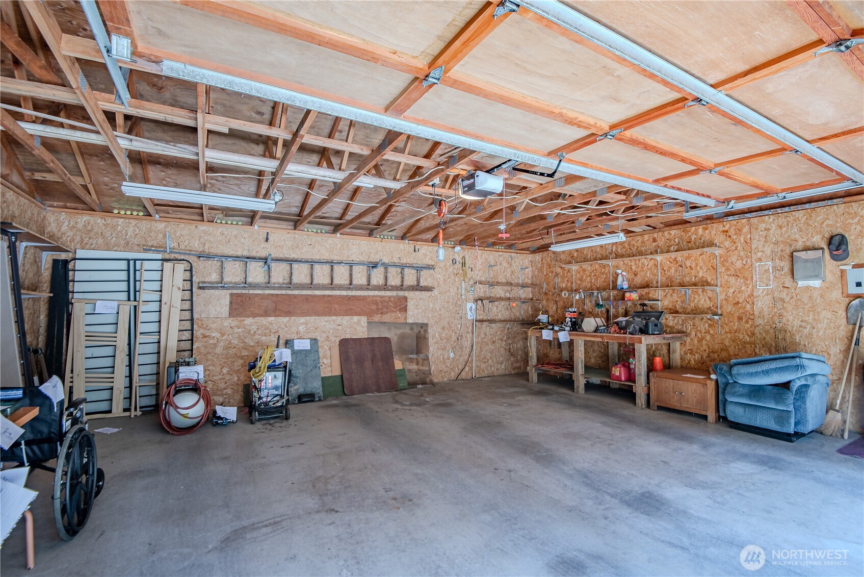 140 N Spindrift Drive Property Photo 28