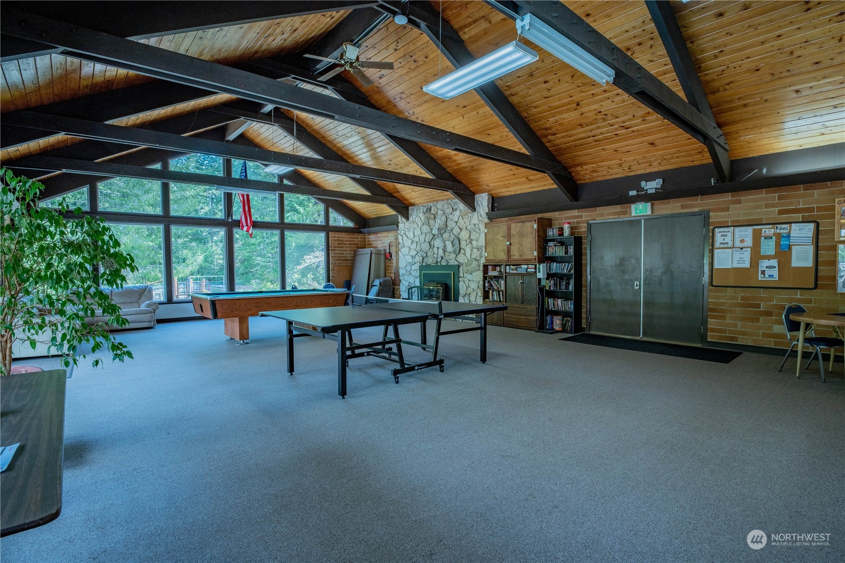 140 N Spindrift Drive Property Photo 32