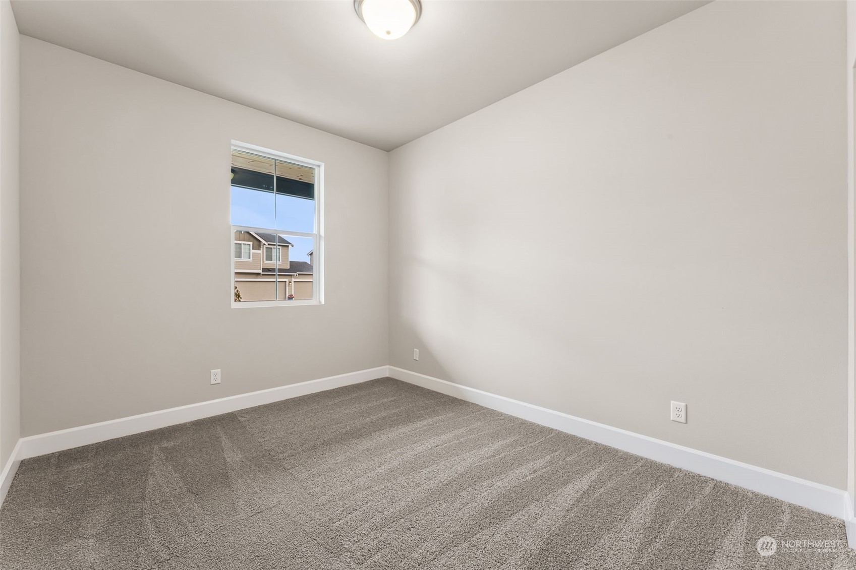 10517 Treasure Drive 135 Property Photo 3