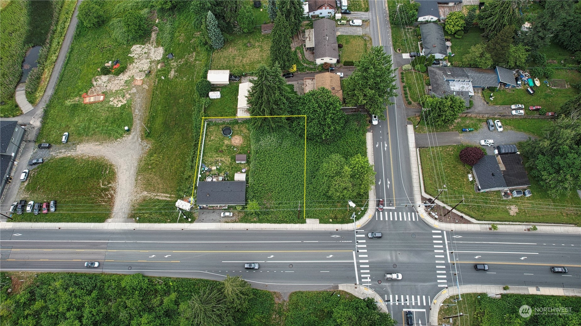 8211 20th Street Property Photo 1