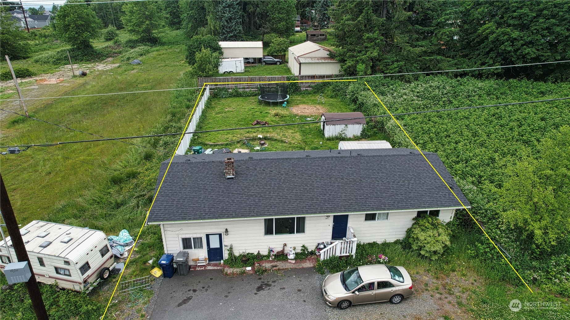 8211 20th Street Property Photo 7