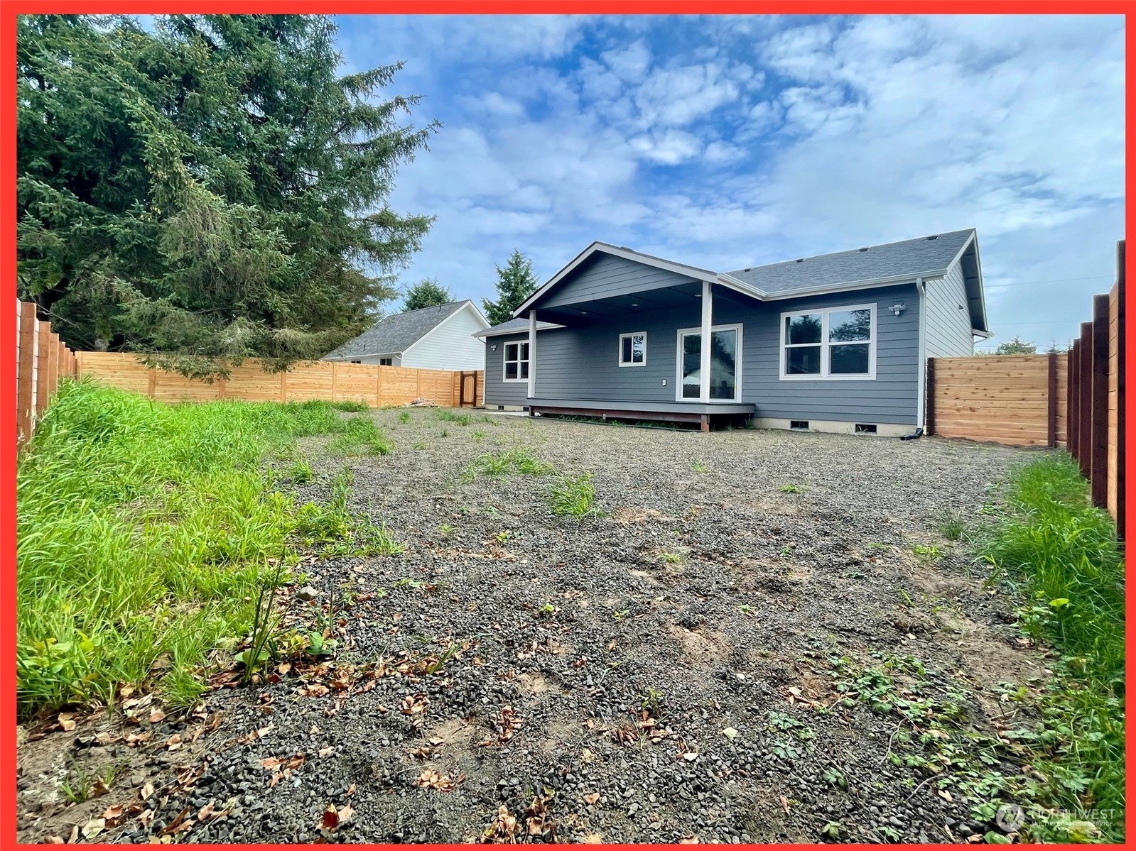 247 Clover Creek Avenue Property Photo 8