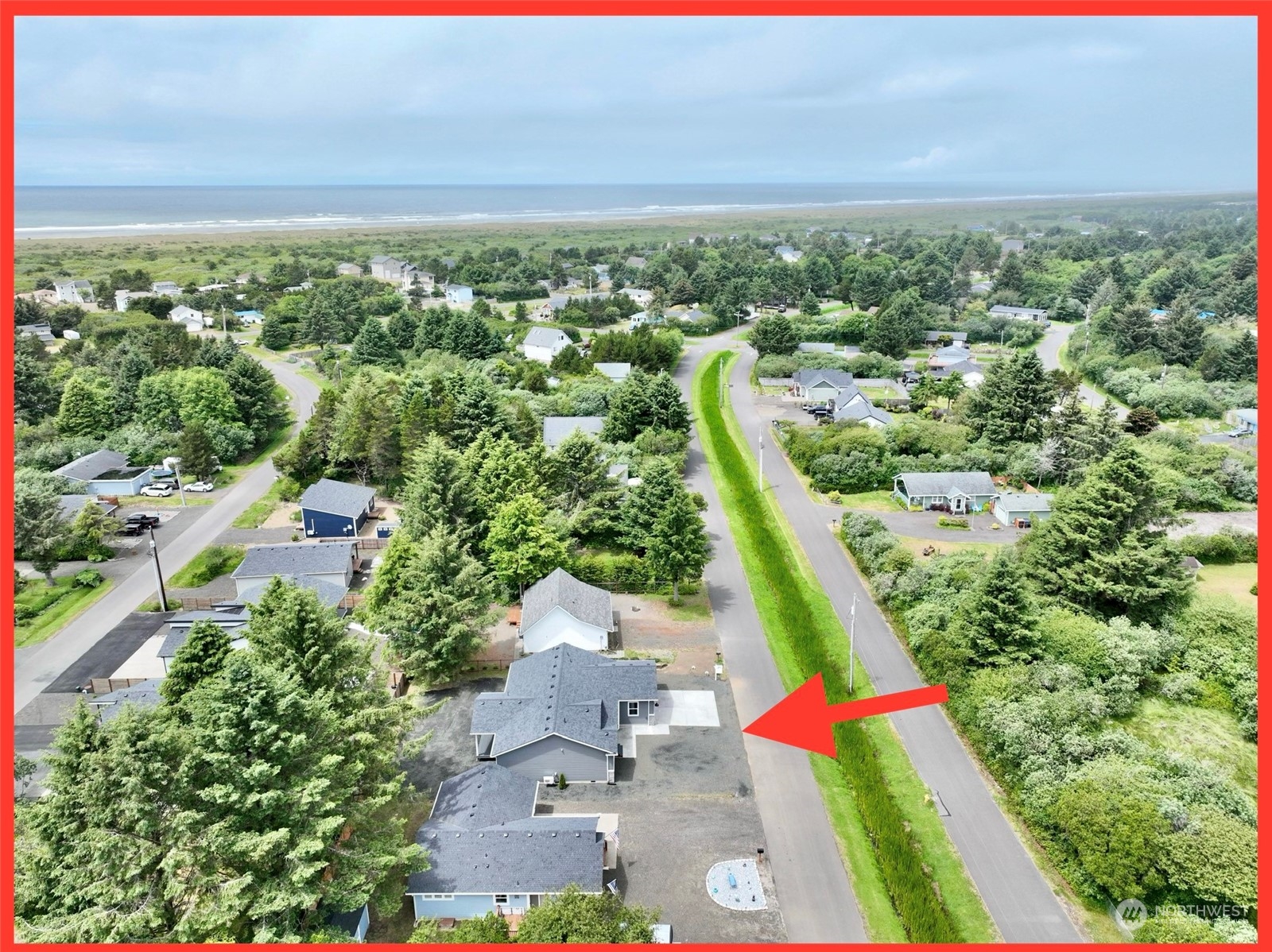 247 Clover Creek Avenue Property Photo 10