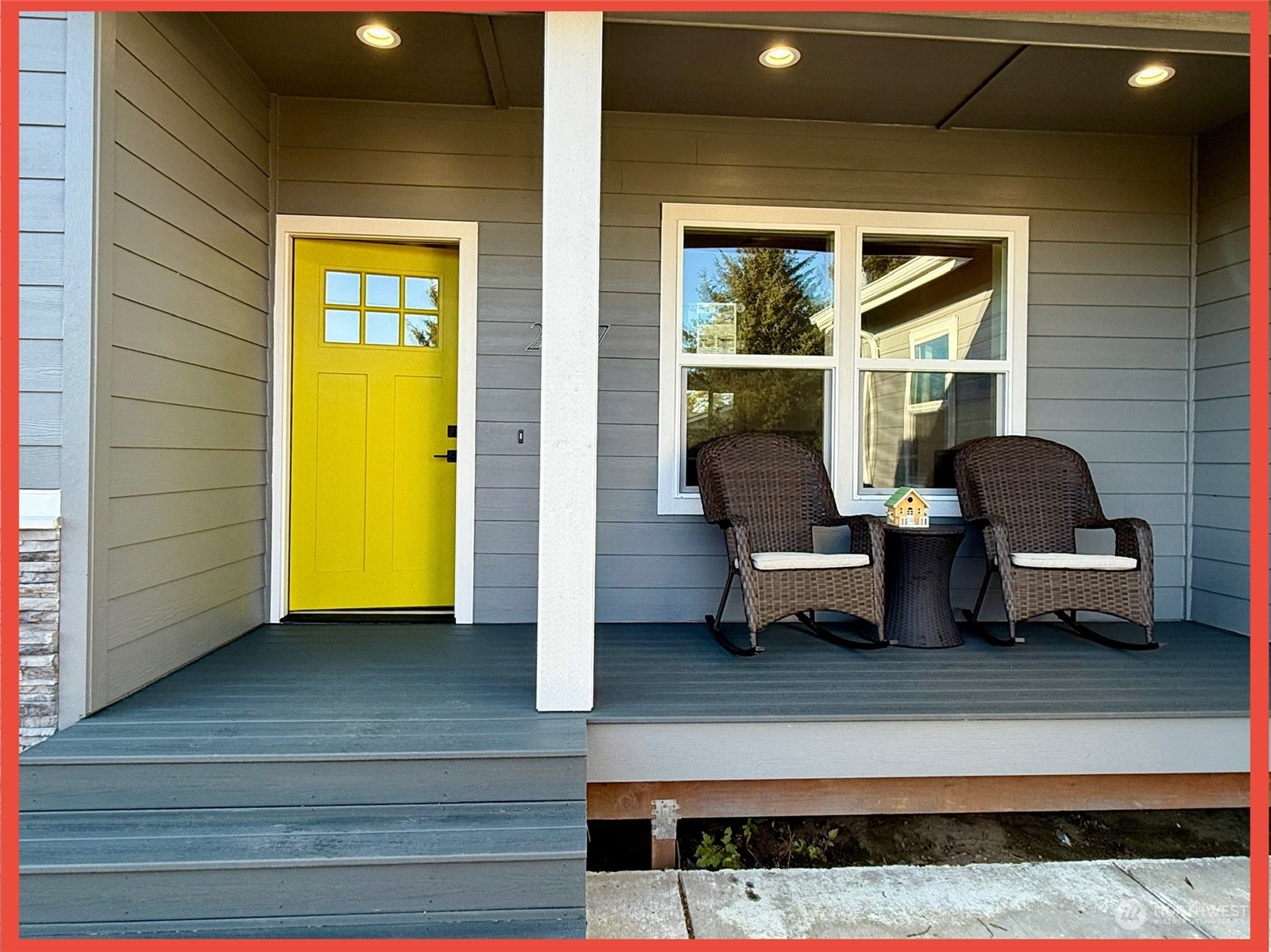 247 Clover Creek Avenue Property Photo 12