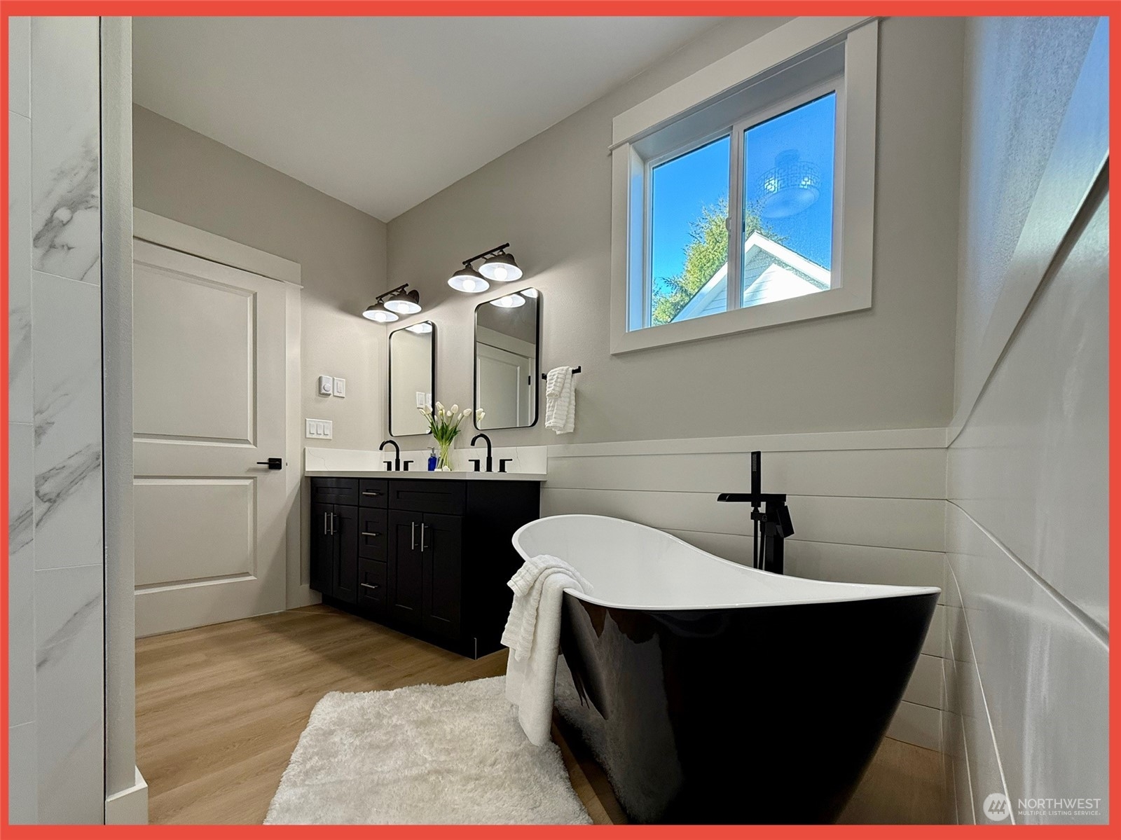 247 Clover Creek Avenue Property Photo 28