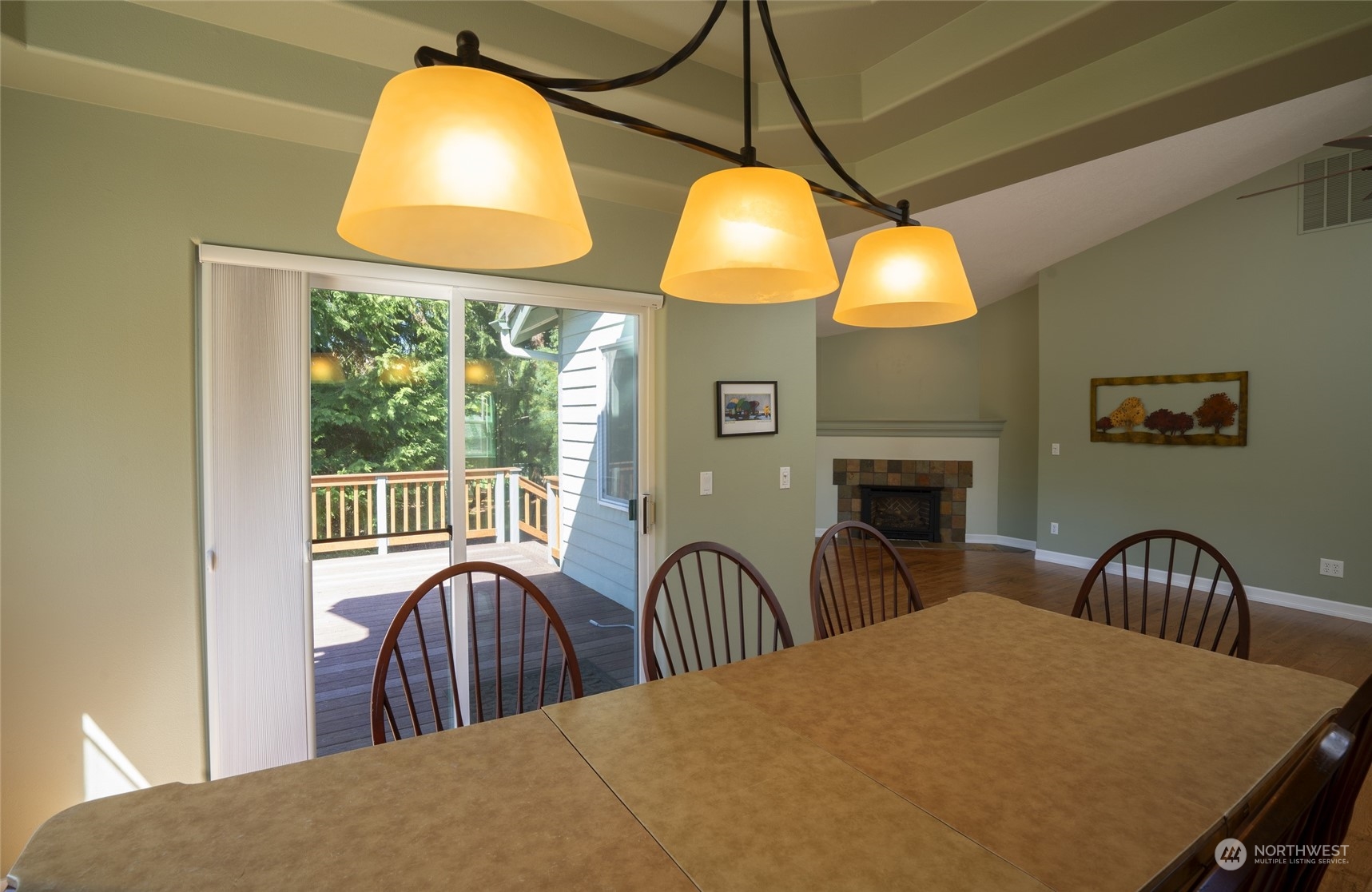 1610 Fox Hollow Property Photo 11