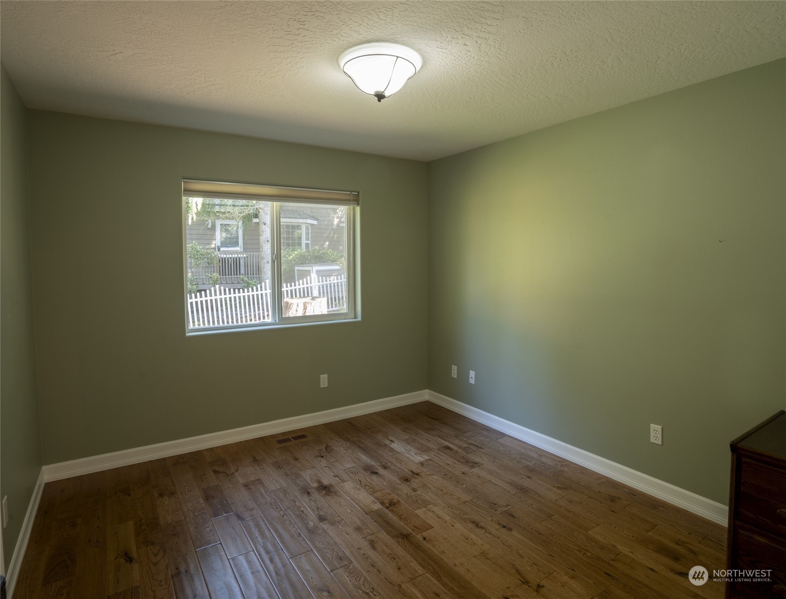 1610 Fox Hollow Property Photo 24