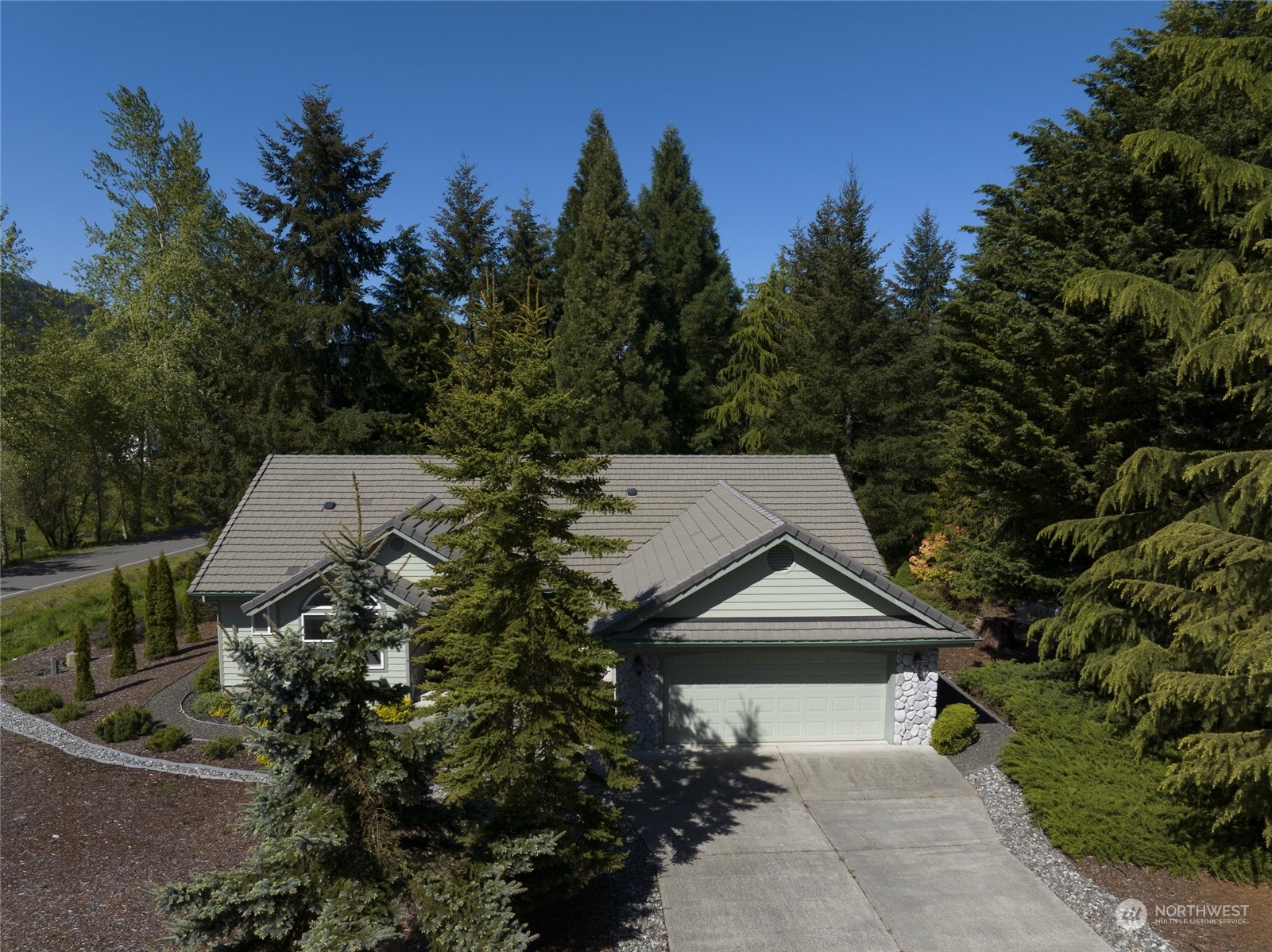 1610 Fox Hollow Property Photo 25