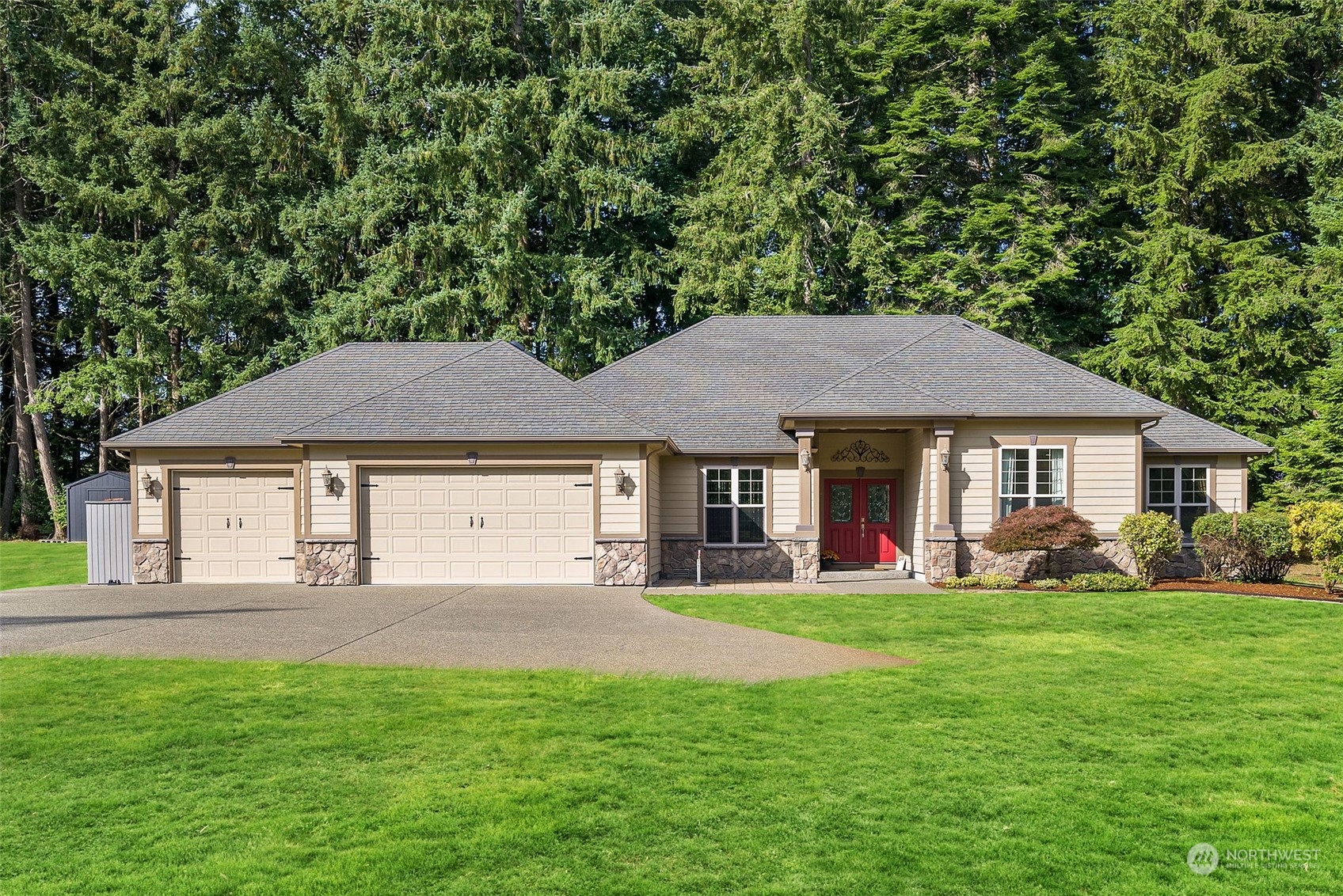 5549 Meadowood Lane Property Photo