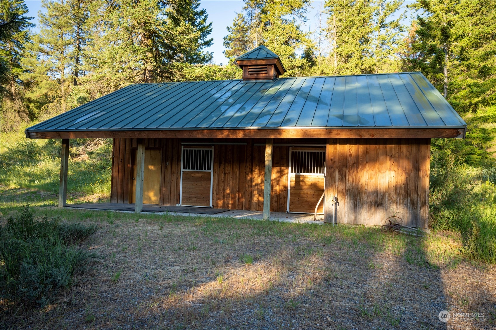 11 Green Meadows Drive Property Photo 26