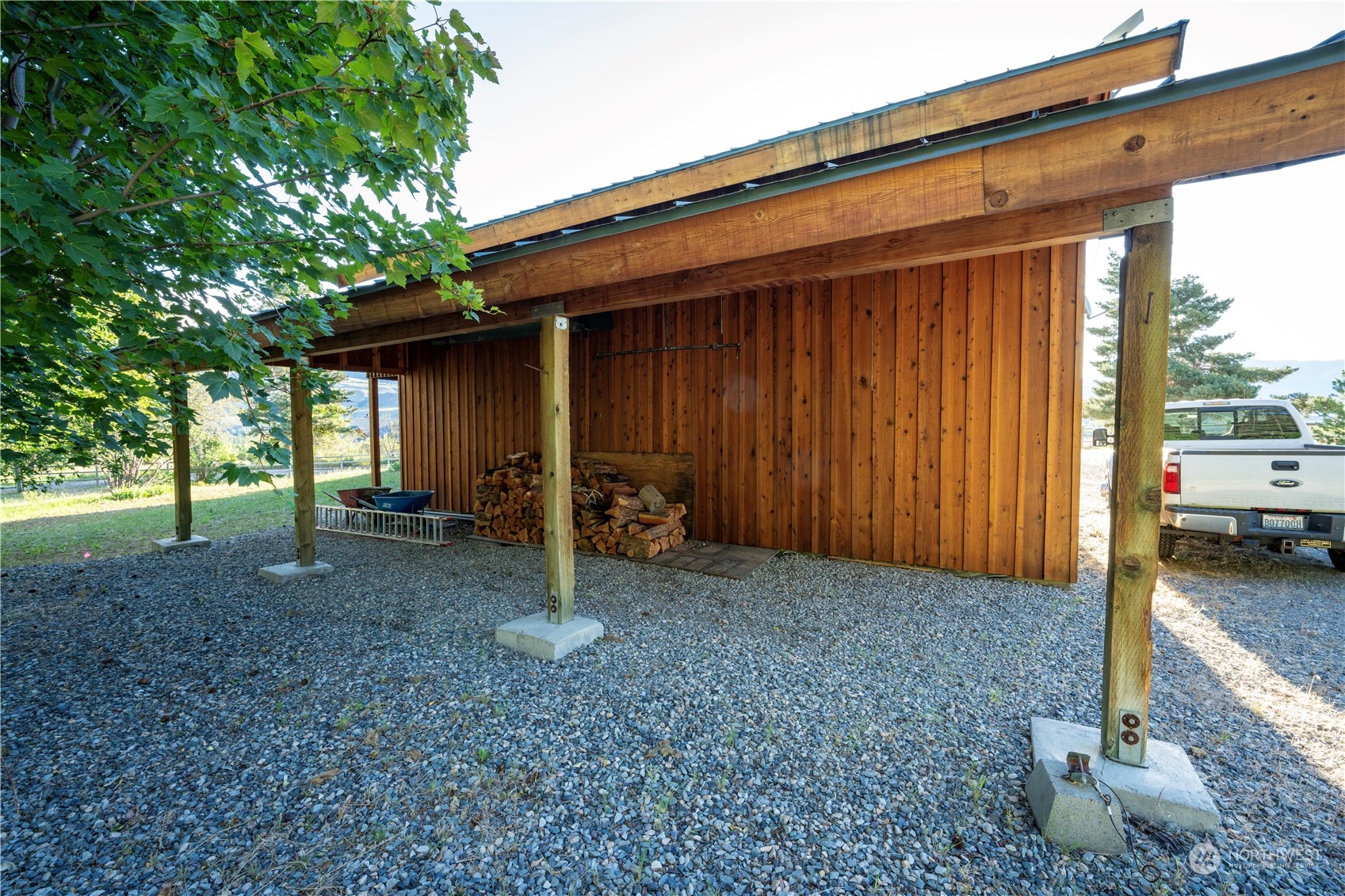 11 Green Meadows Drive Property Photo 30
