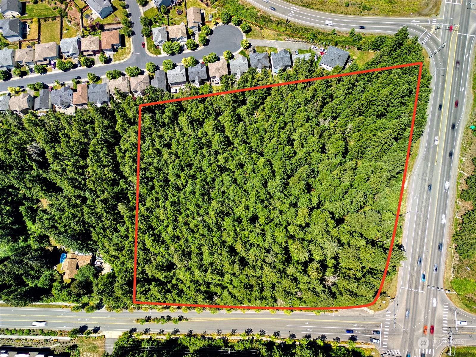21601 Viking Avenue Property Photo 4