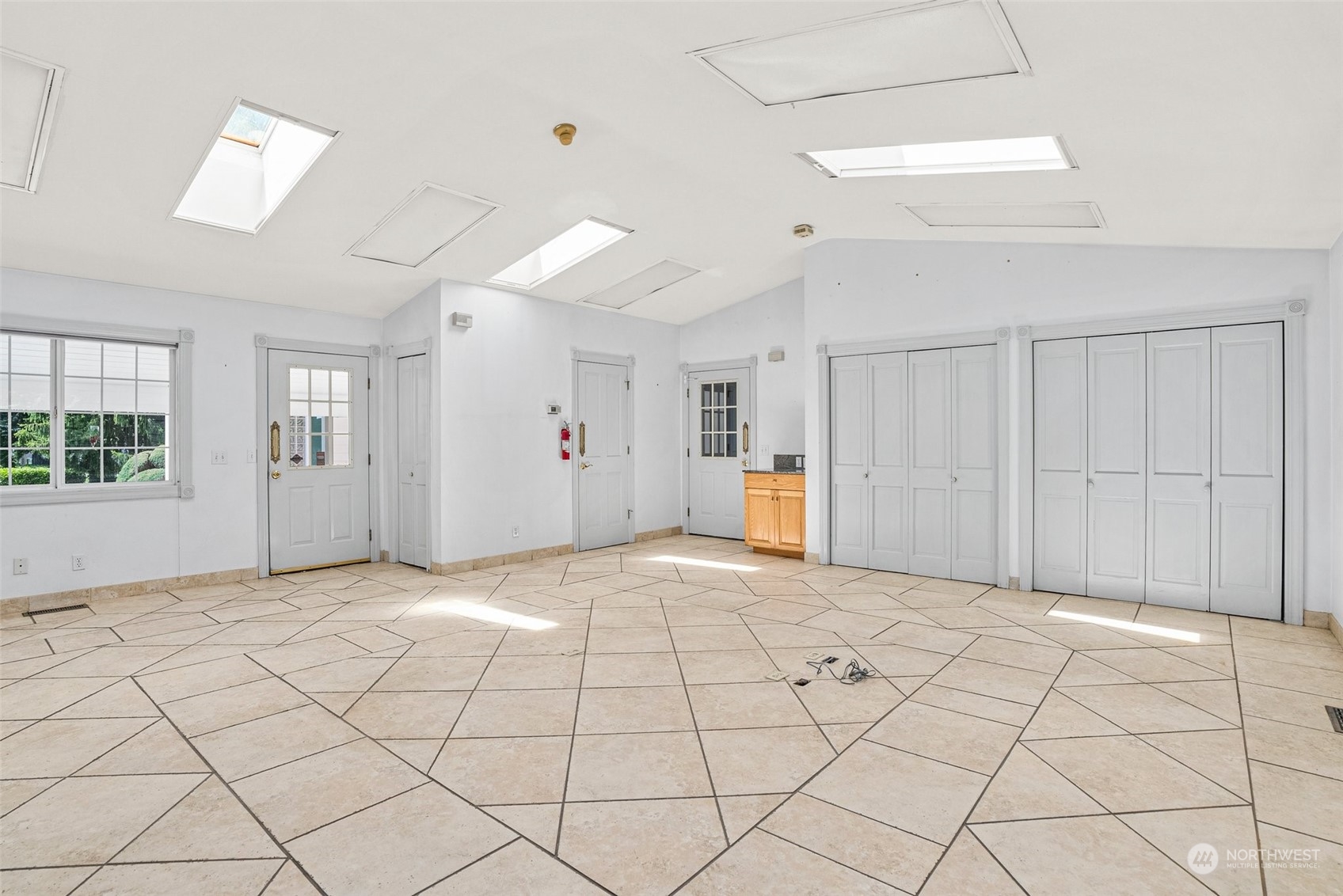1026 Alder Street Property Photo 30