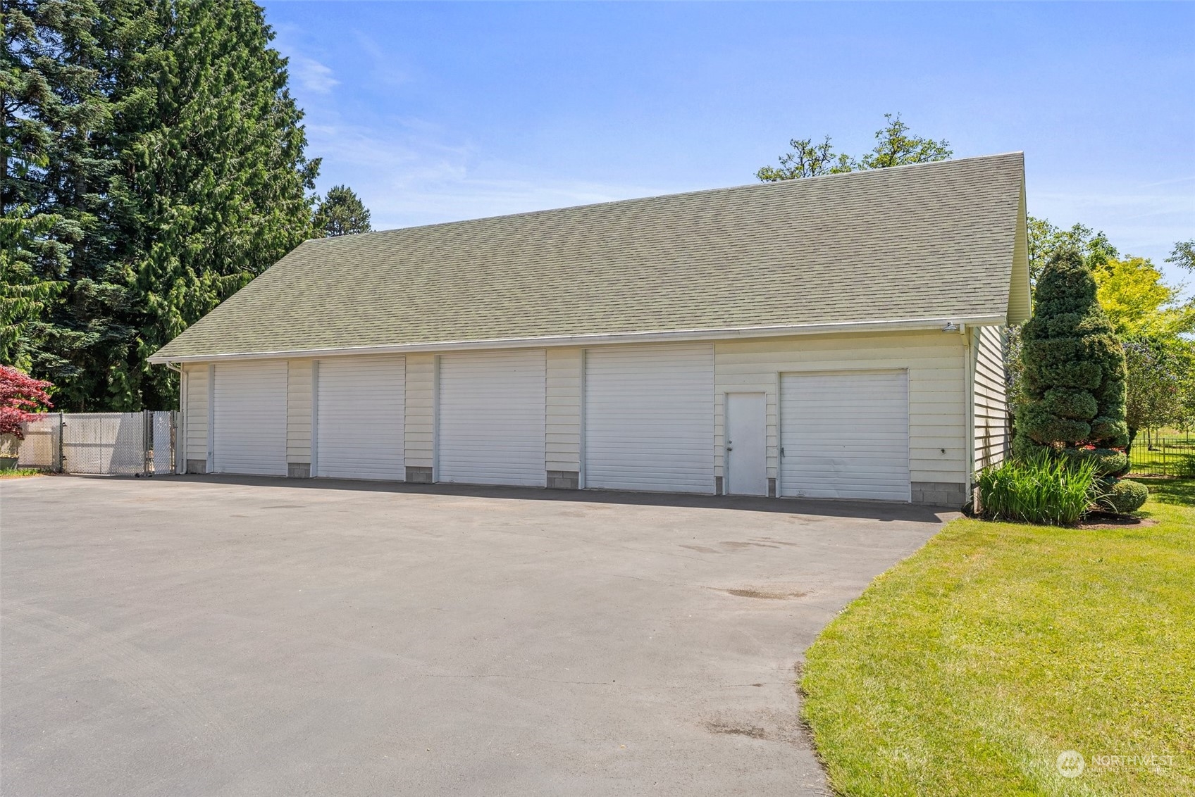 1026 Alder Street Property Photo 33