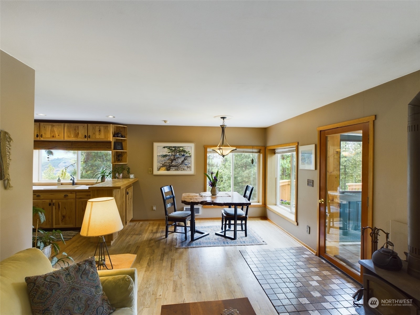 156 Gold Mt. Road Property Photo 4