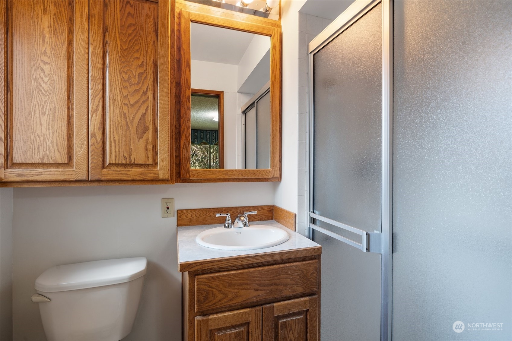 8413 Woodlawn Avenue Property Photo 12