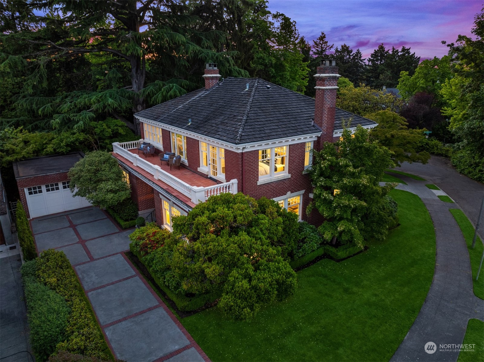 2501 Cascadia Avenue Property Photo 1