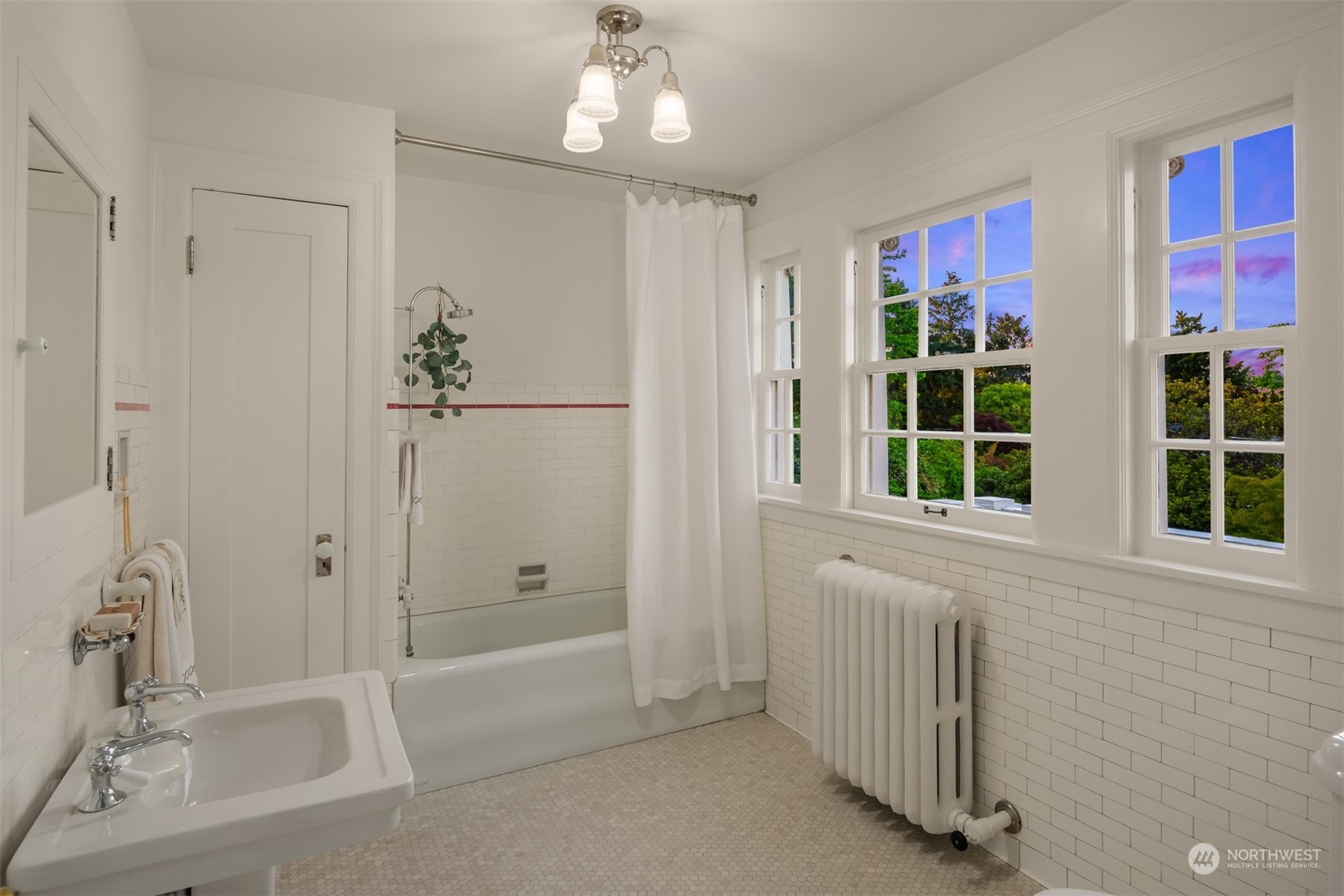 2501 Cascadia Avenue Property Photo 21