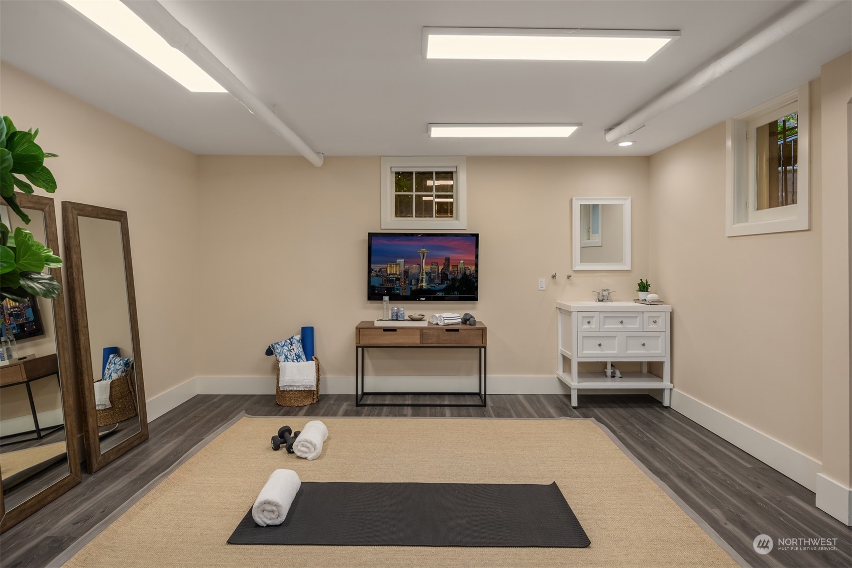 2501 Cascadia Avenue Property Photo 35