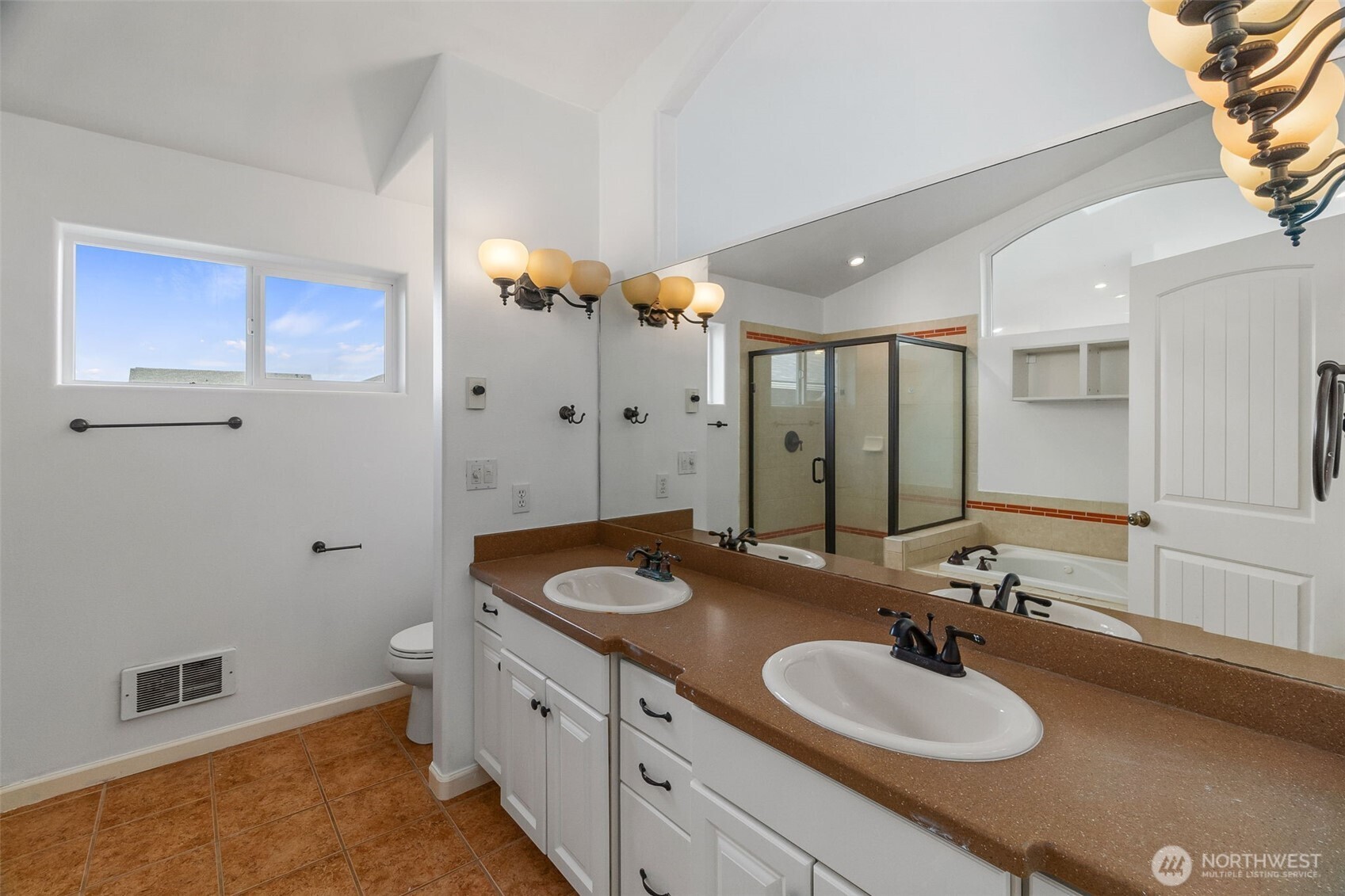 1029 S Sand Dune Avenue Property Photo 24