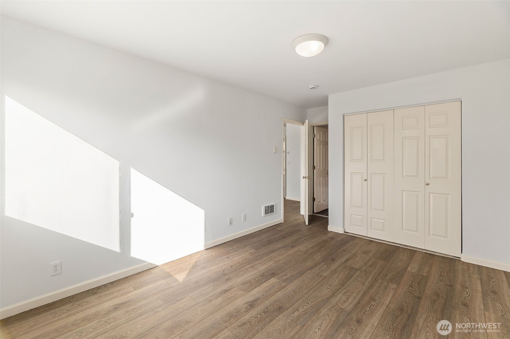 1029 S Sand Dune Avenue Property Photo 31