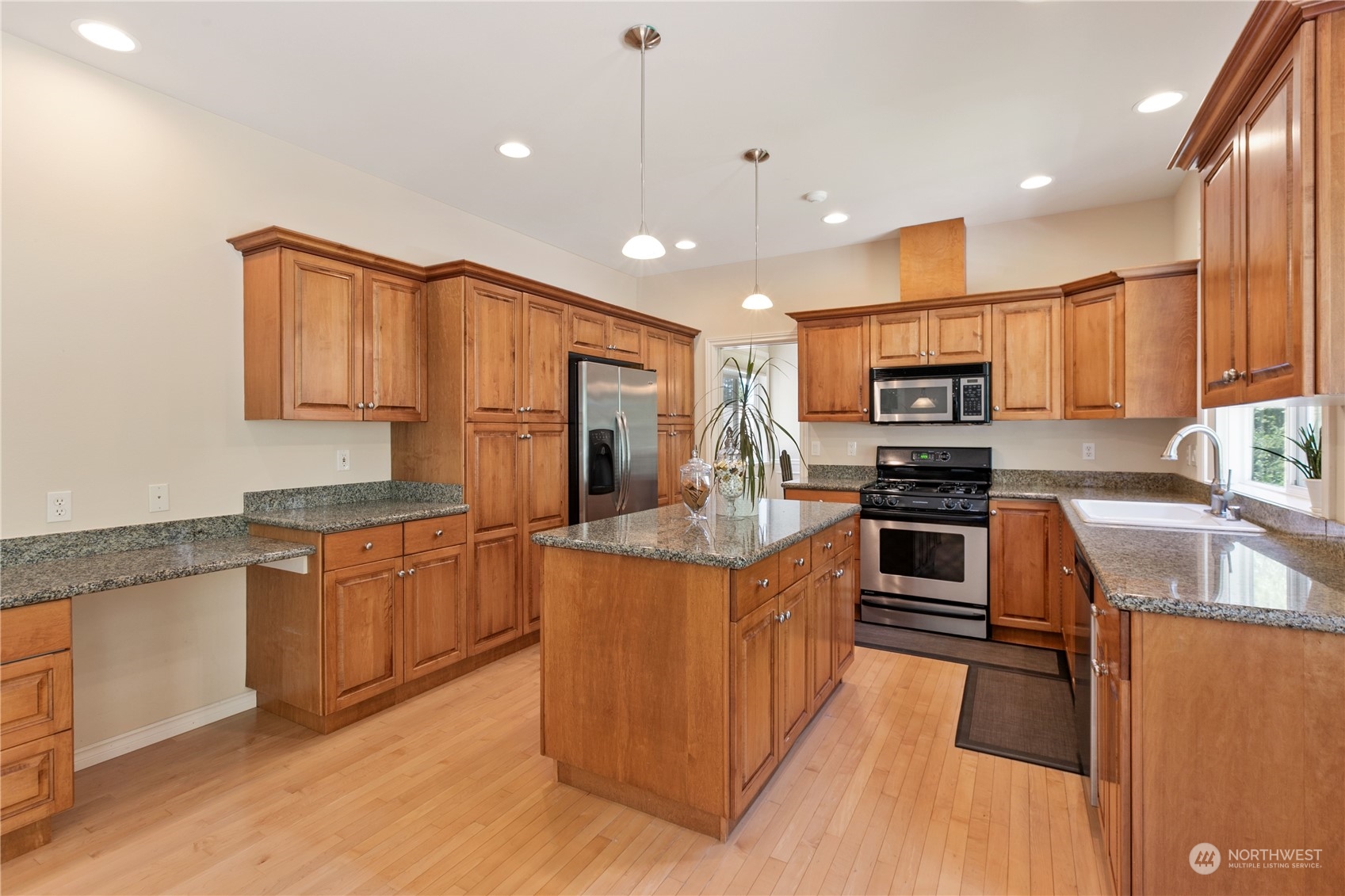 3377 Topaz Ct Property Photo 10