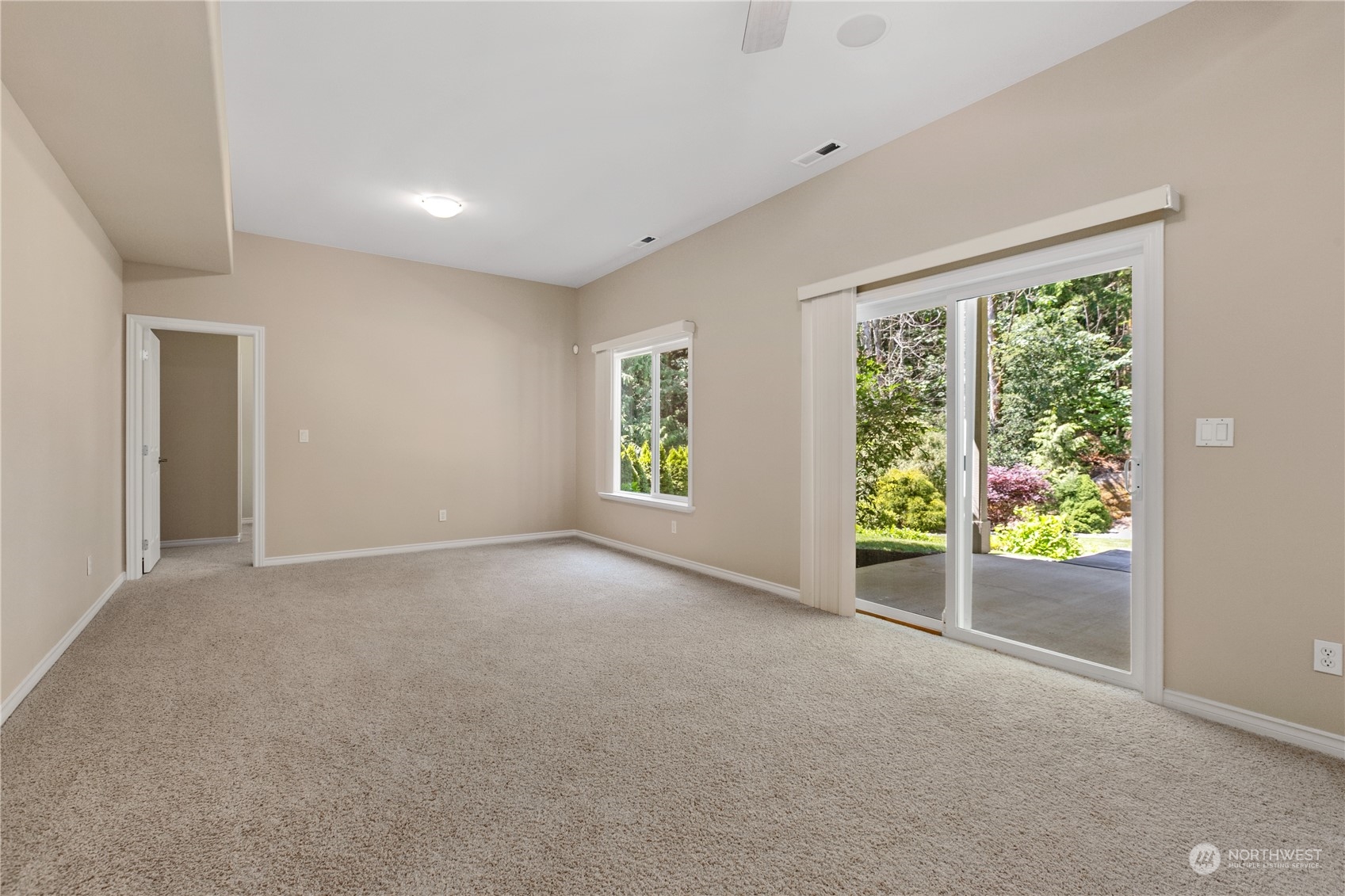 3377 Topaz Ct Property Photo 28
