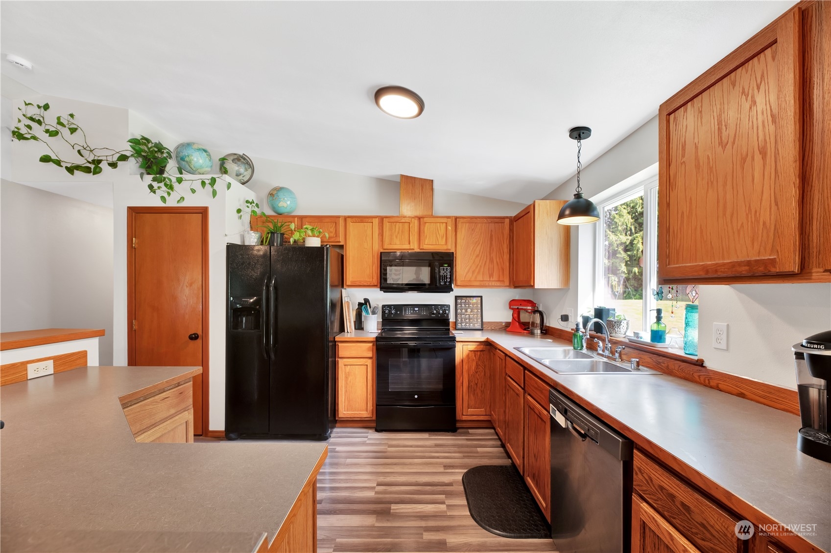 201 Vermillion Road Property Photo 11