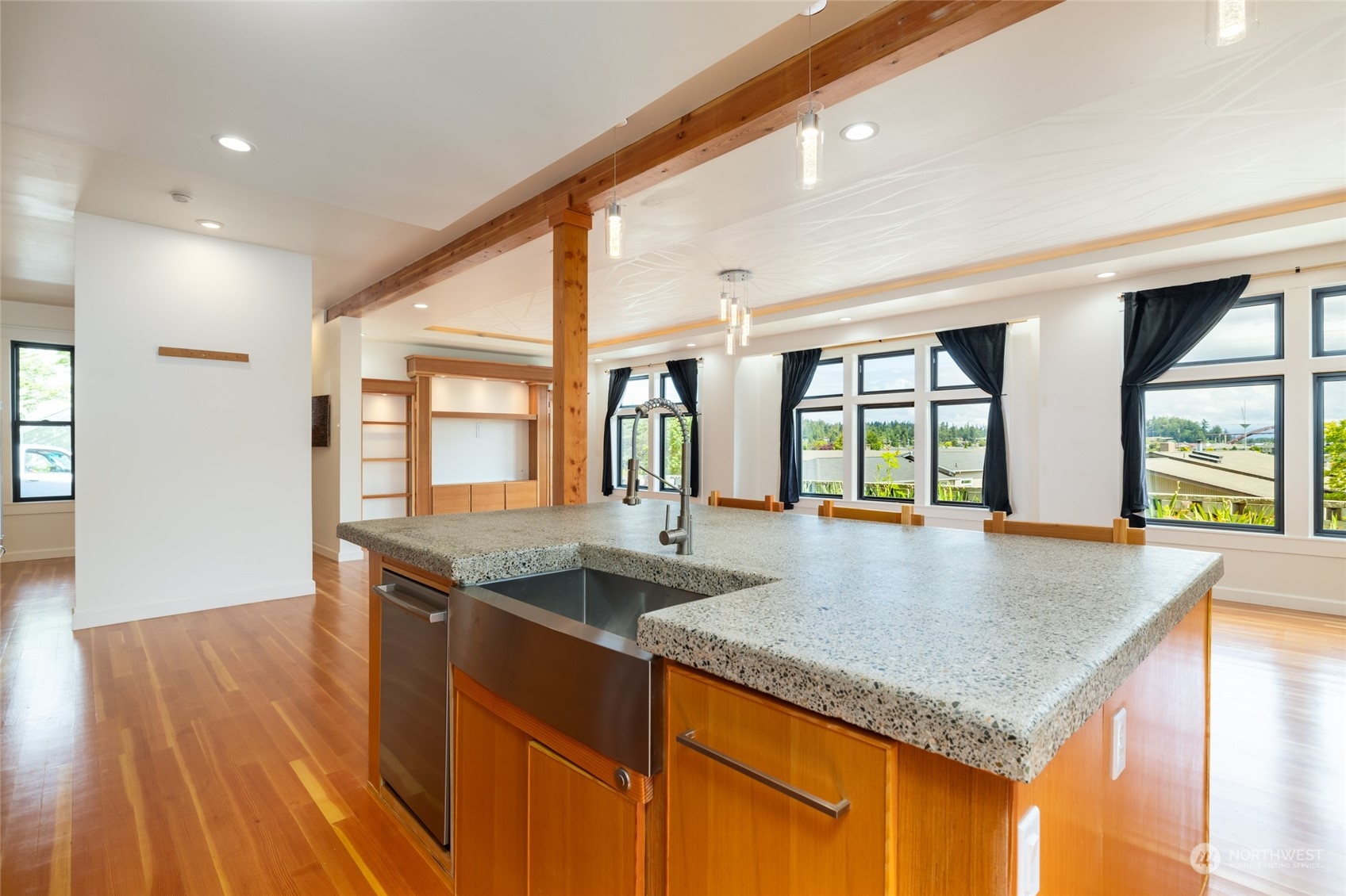 840 Shoshone Drive Property Photo 14