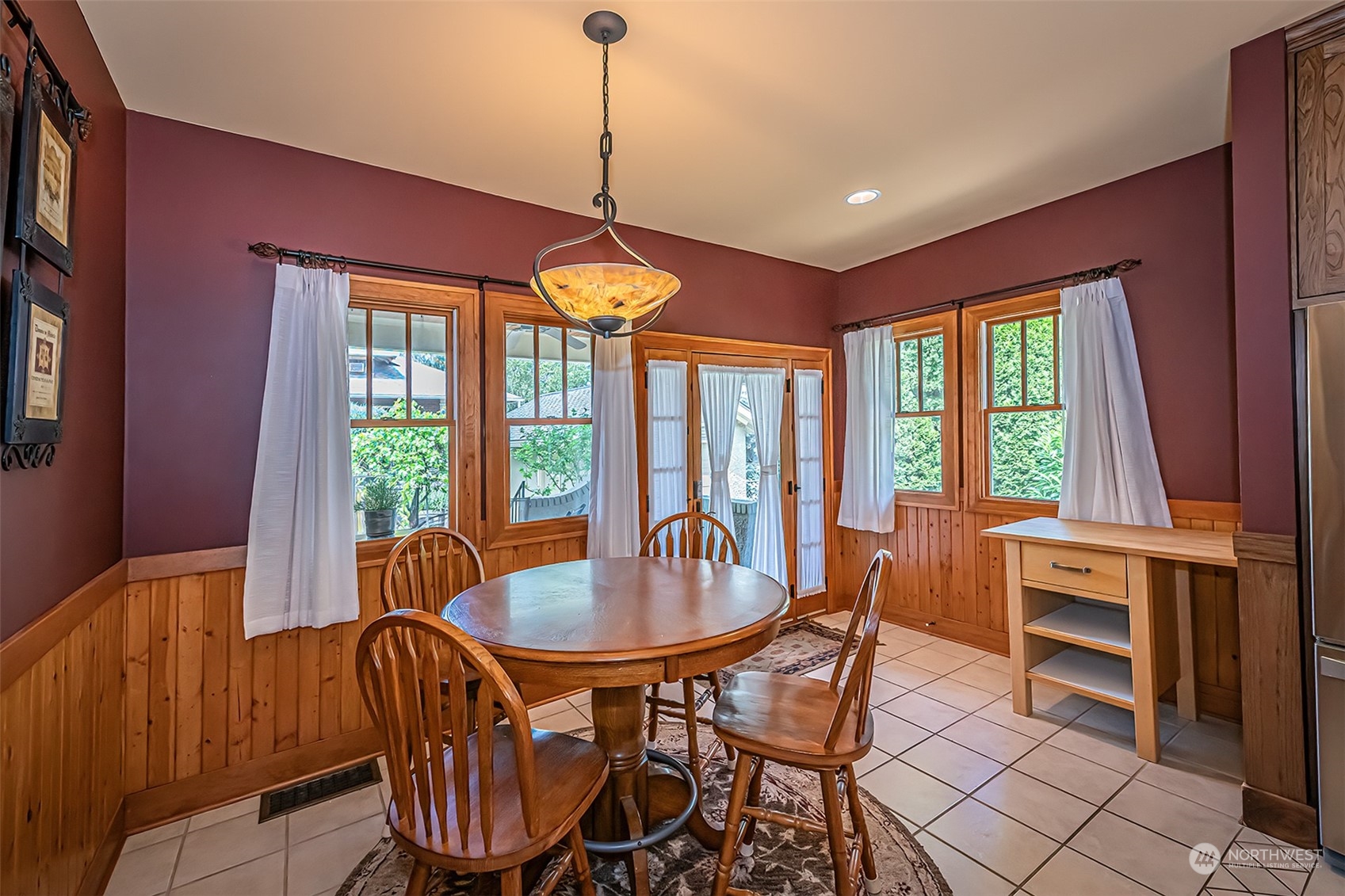 627 E Alder Street Property Photo 19