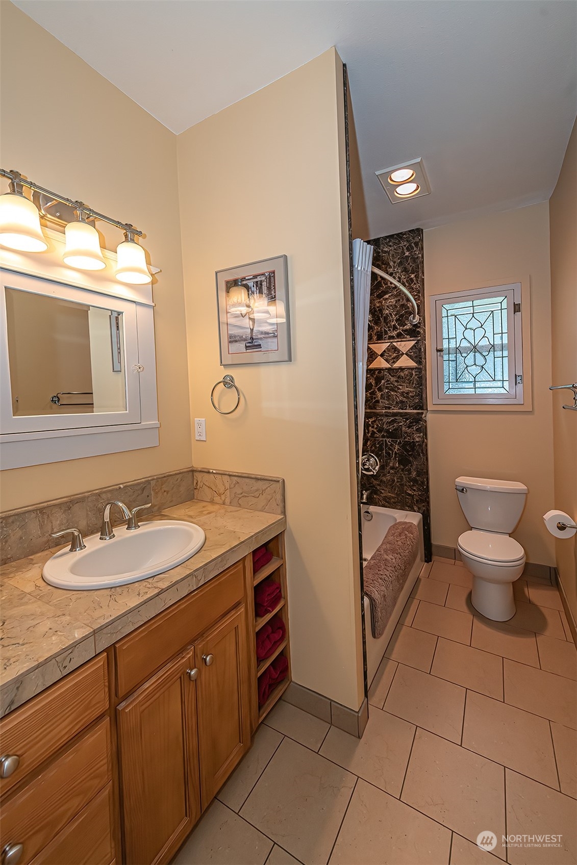 627 E Alder Street Property Photo 29