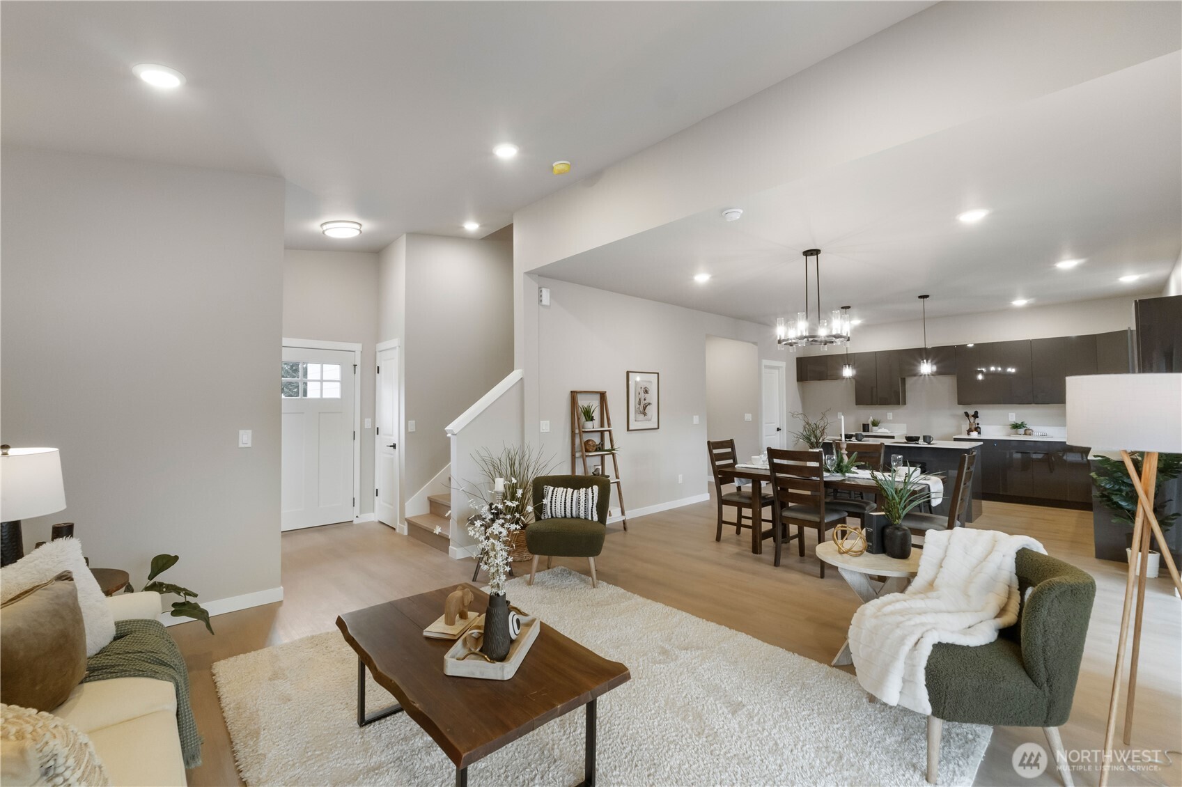 915 104th Street Ct Property Photo 8
