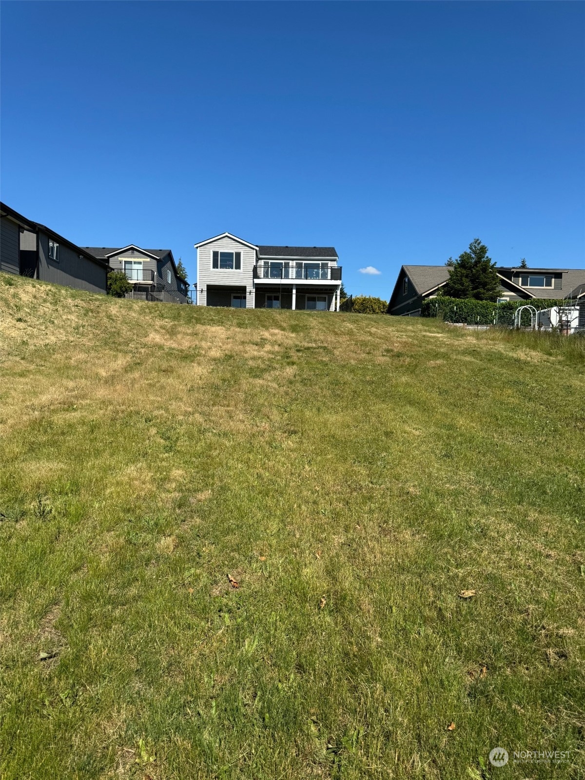3112 44th Avenue Property Photo 4