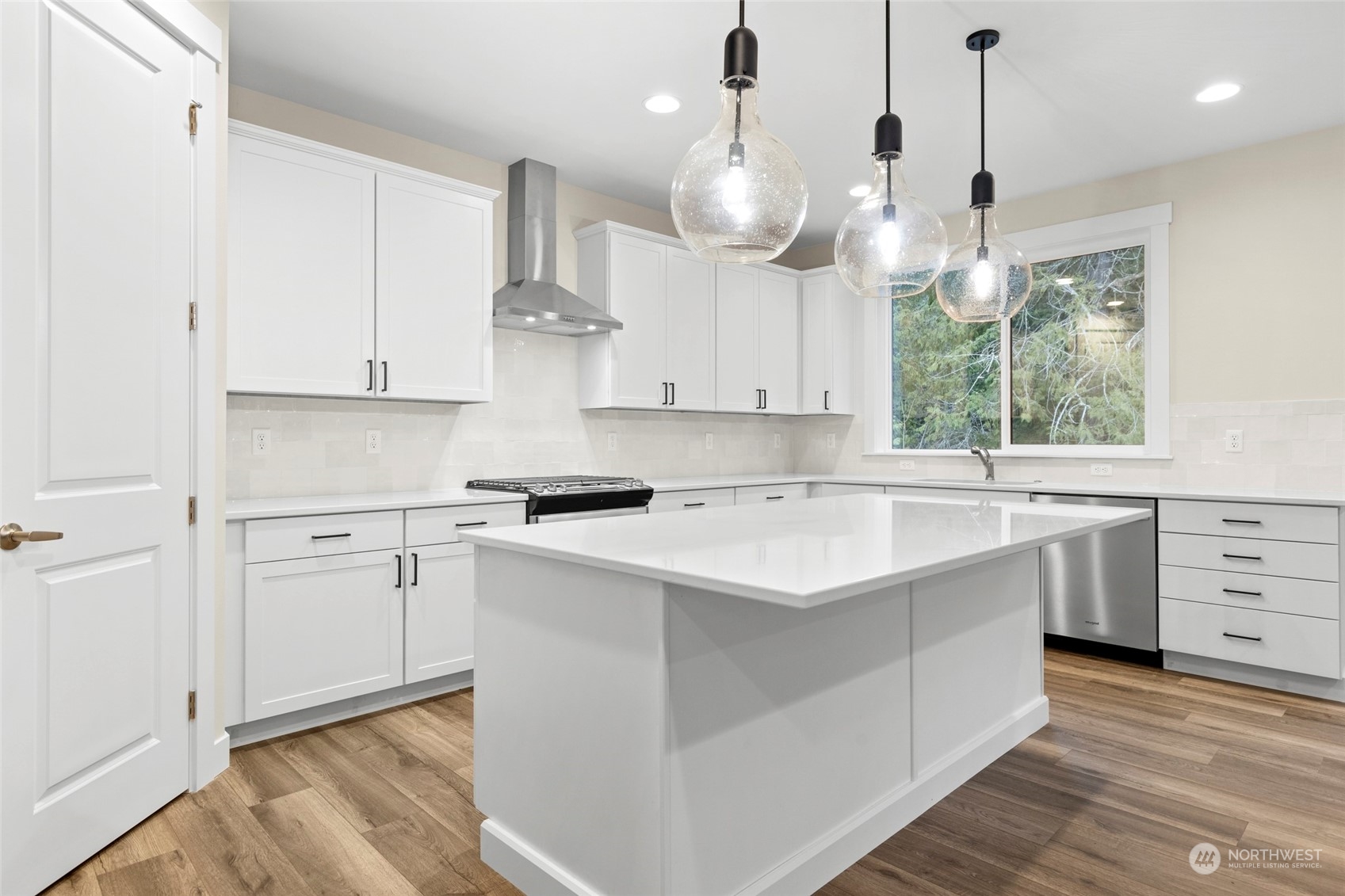 15217 106th Avenue Property Photo 6