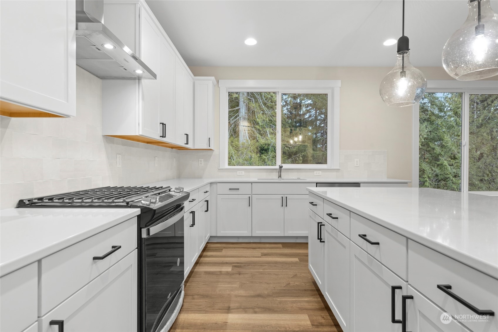 15217 106th Avenue Property Photo 7