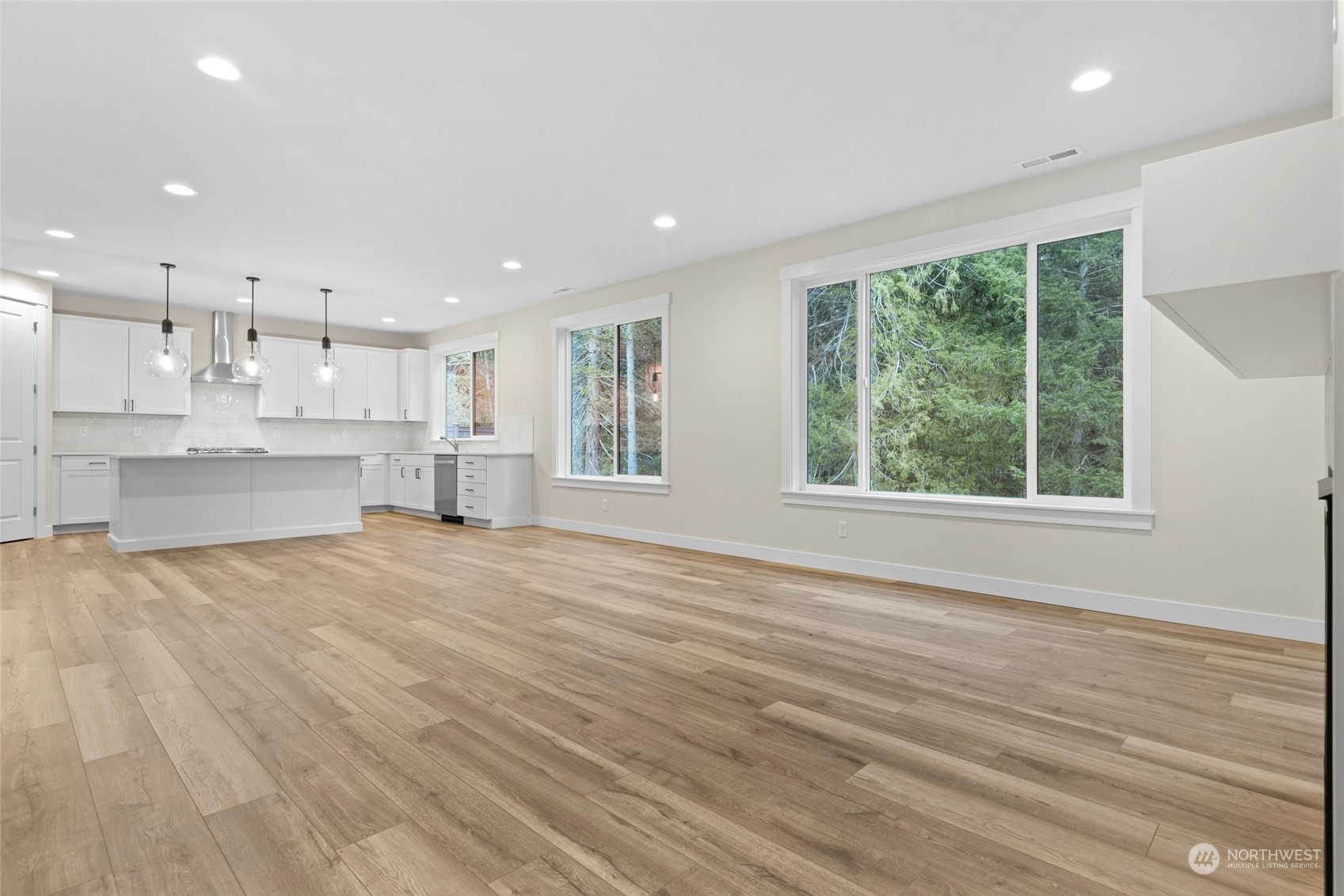 15217 106th Avenue Property Photo 11